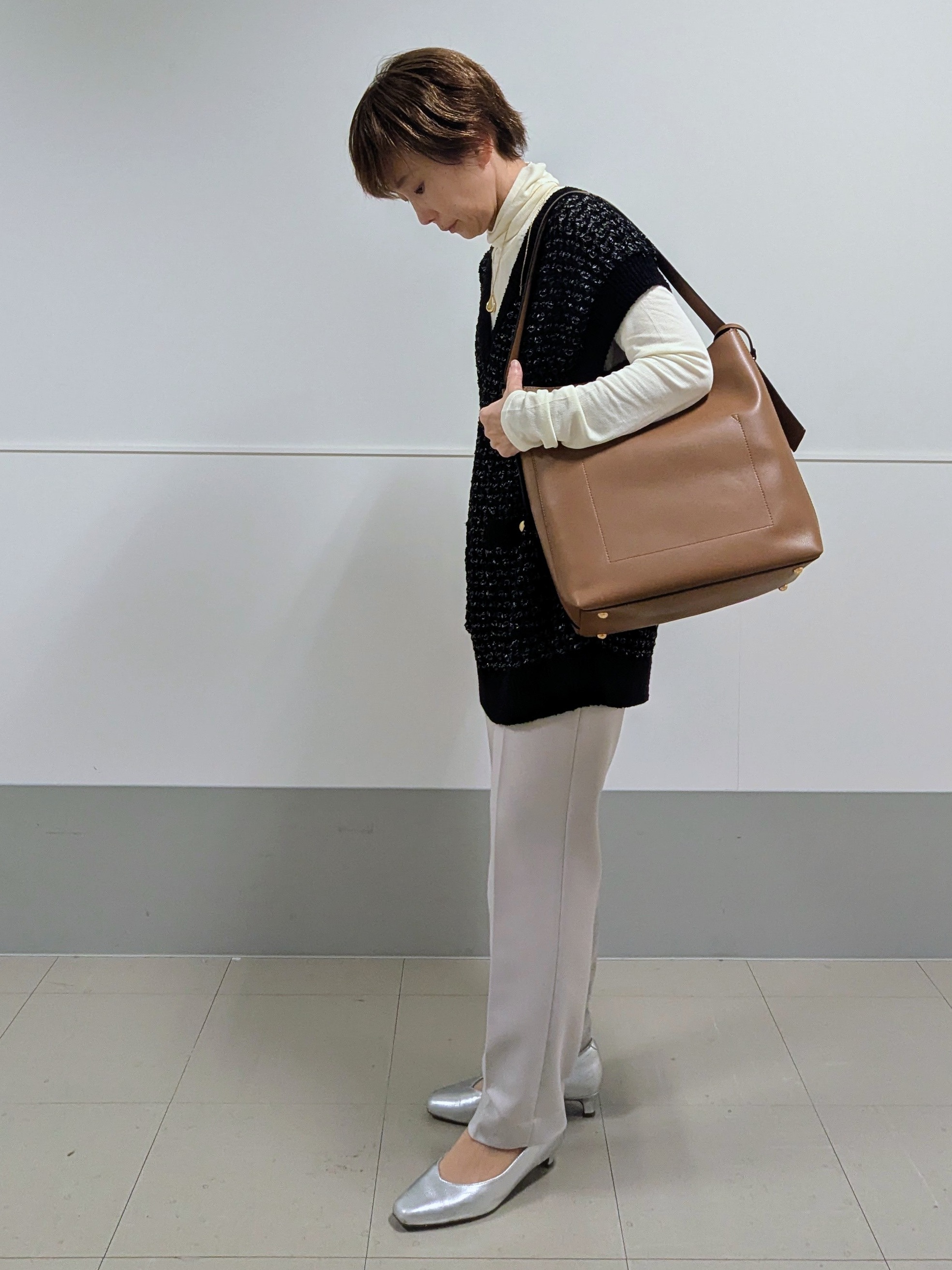 nishiさんの「Reflect｜【インナーに◎】タートルネックプルオーバー」を使ったコーディネート