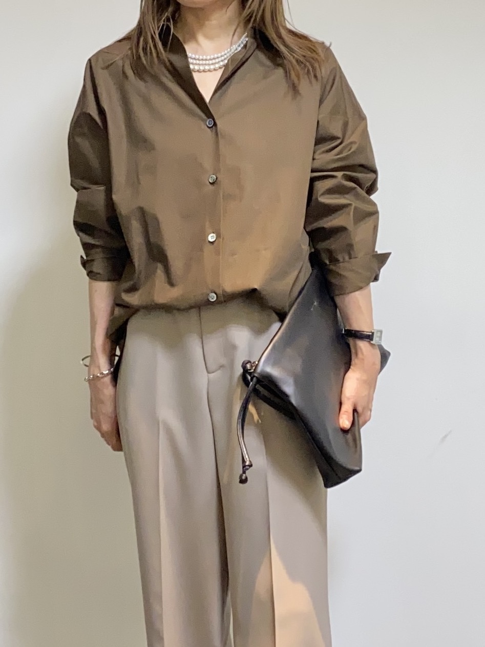 tomoさんの「UNTITLED｜コットンドルマンシャツ」を使ったコーディネート
