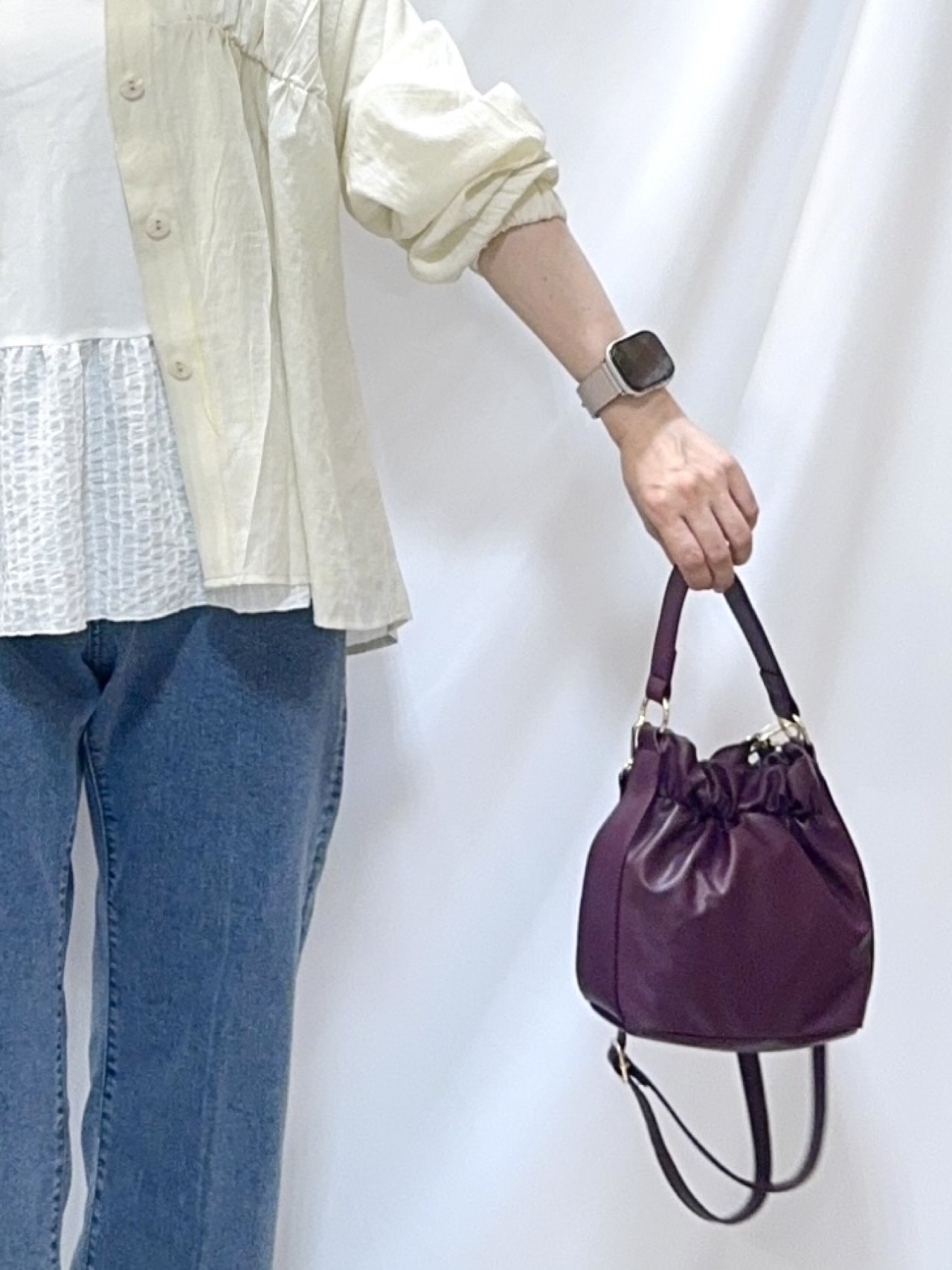 𝐇𝐢𝐫𝐨𝐦𝐢さんの「SHOO･LA･RUE｜【S-LL/洗濯機可】着痩せシルエット シャーリングシャツカーディガン」を使ったコーディネート