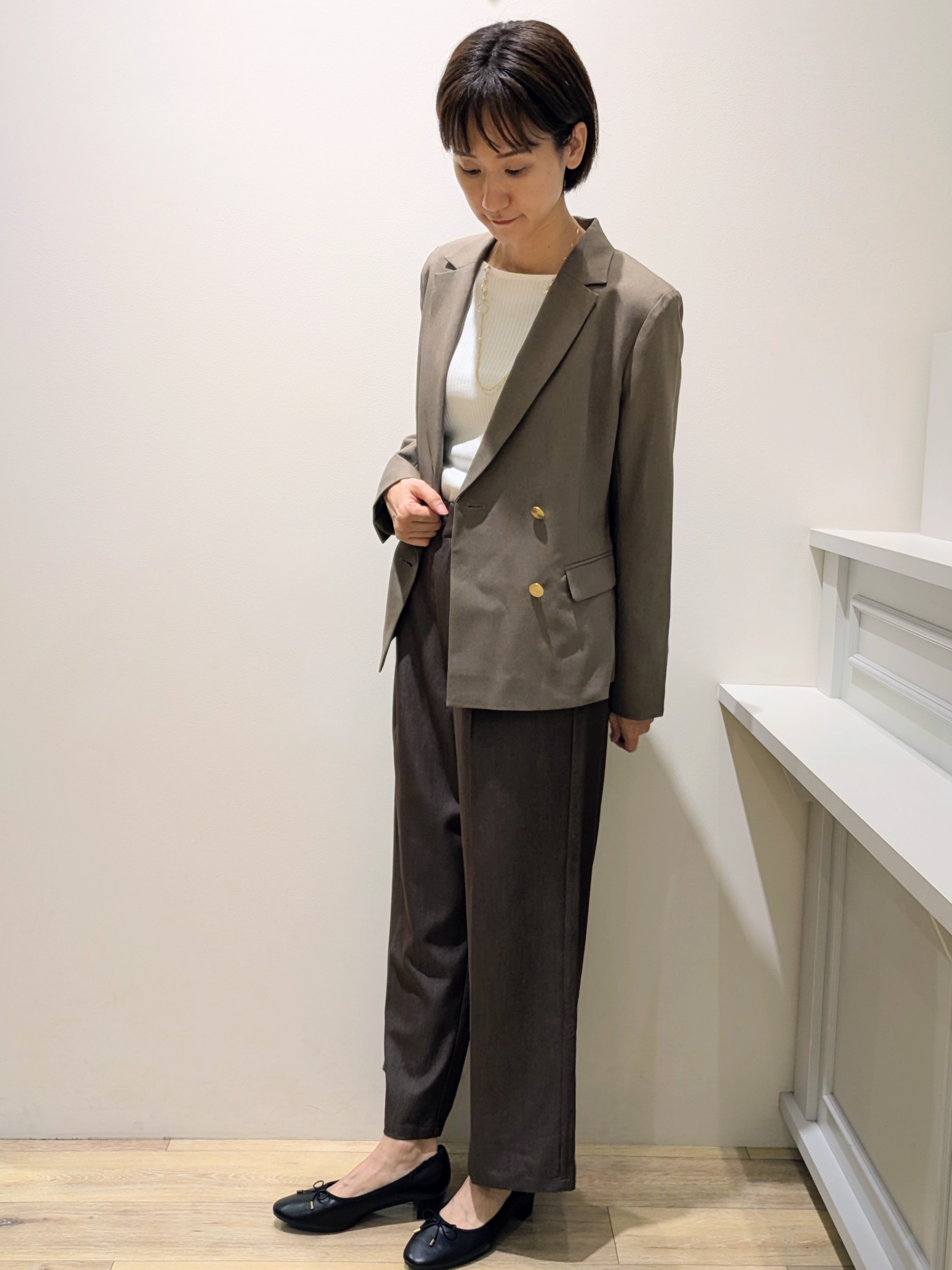 miuraさんの「index｜【セットアップ対応】ダブルブレストジャケット《洗濯機OK／イージーアイロン／防シワ》」を使ったコーディネート