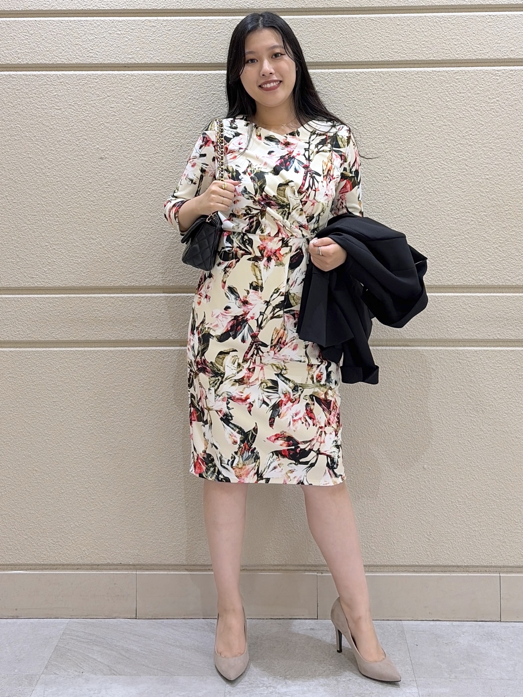 Momokaさんの「COUP DE CHANCE｜【手洗い可／日本製】花柄タイトワンピース」を使ったコーディネート