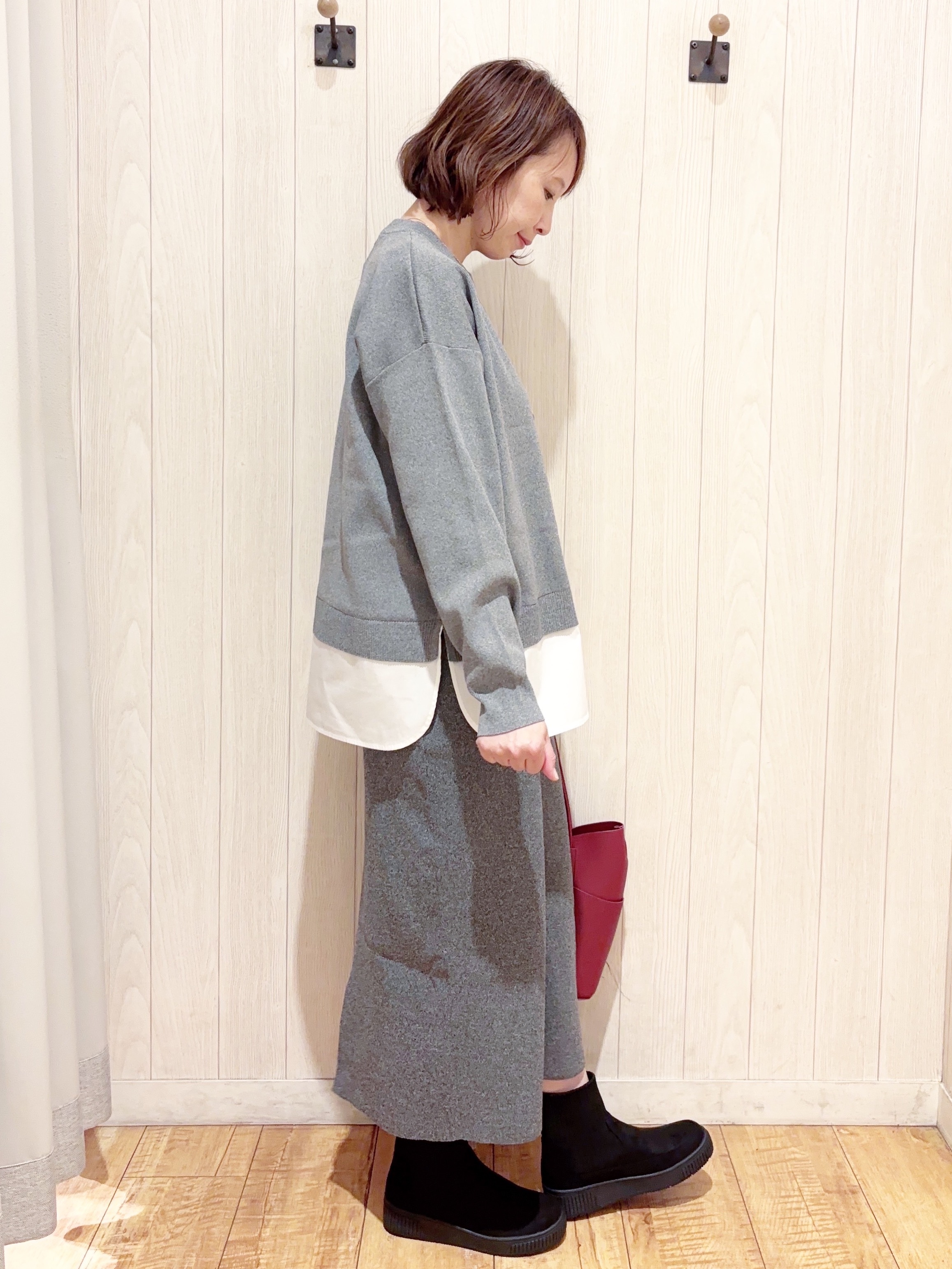 あいこさんの「SHOO･LA･RUE｜【S-LL】着るだけできまる シャツレイヤード風 スポンディッシュニット」を使ったコーディネート