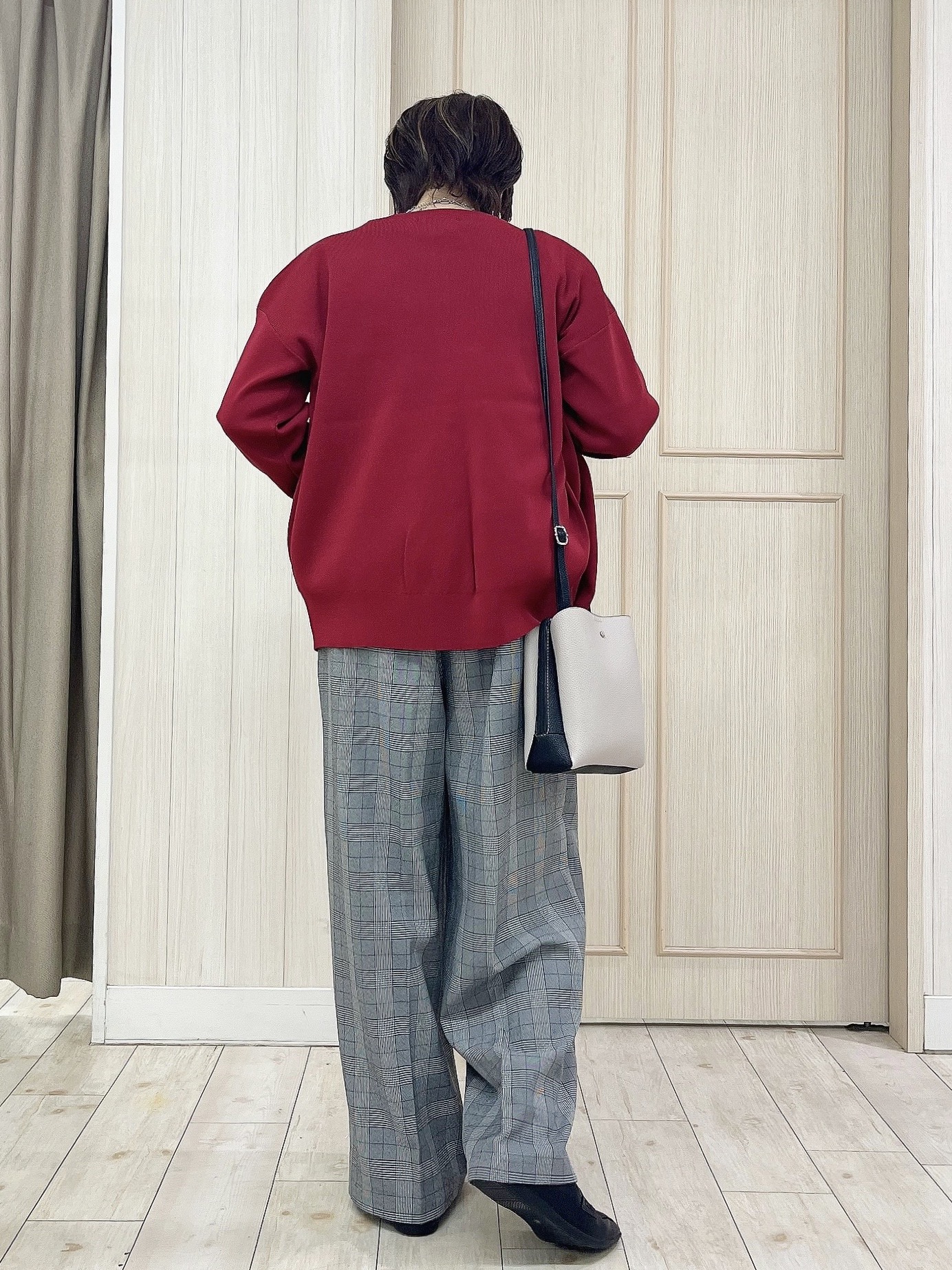 kaneさんの「SHOO･LA･RUE｜【セットアップ可/洗濯機可】軽やかに羽織れる スポンディッシュ ニットカーディガン」を使ったコーディネート