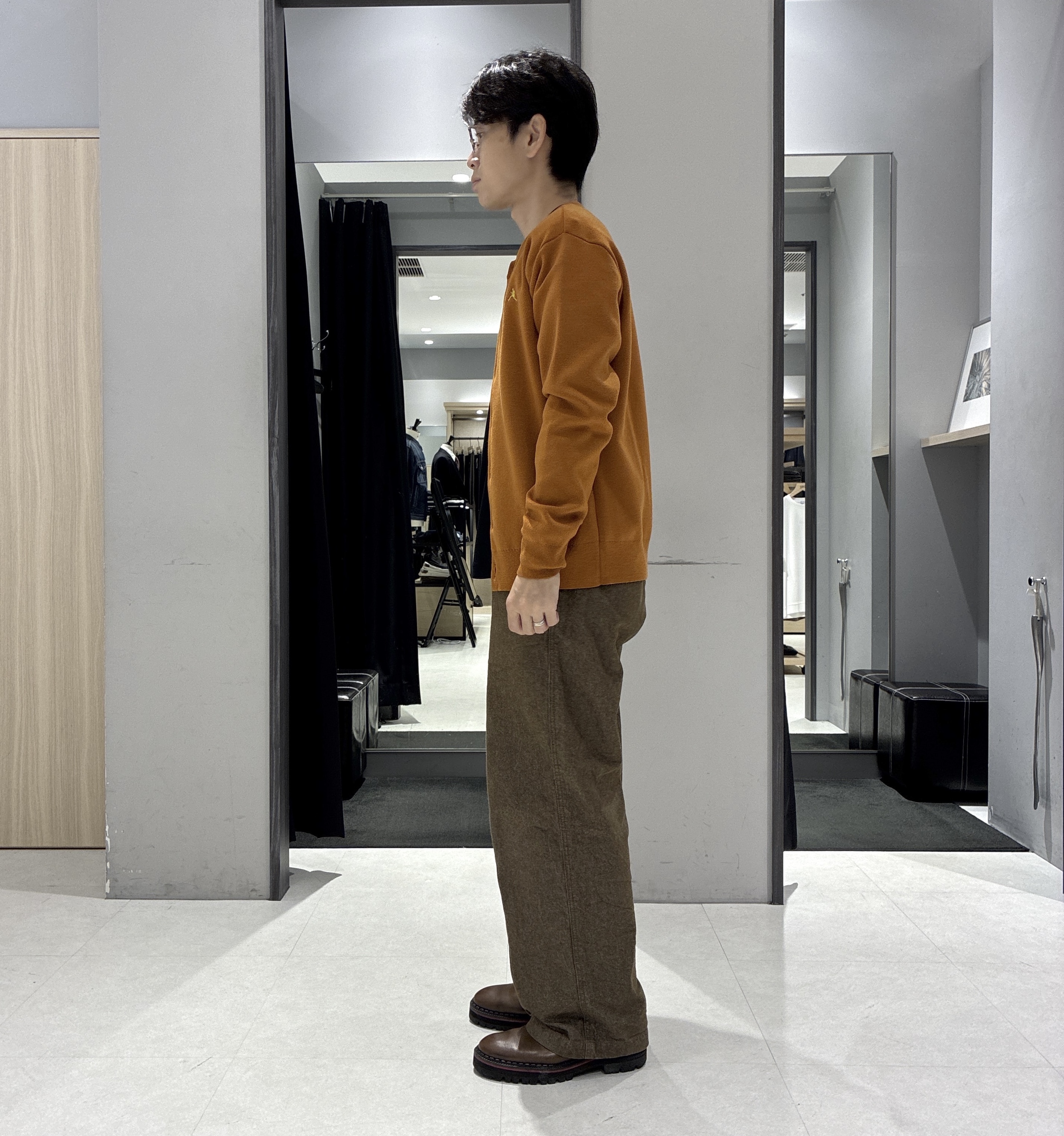 わいずみさんの「TAKEO KIKUCHI｜【BOWLER HAT LABEL】日本製クルーネックカーディガン」を使ったコーディネート