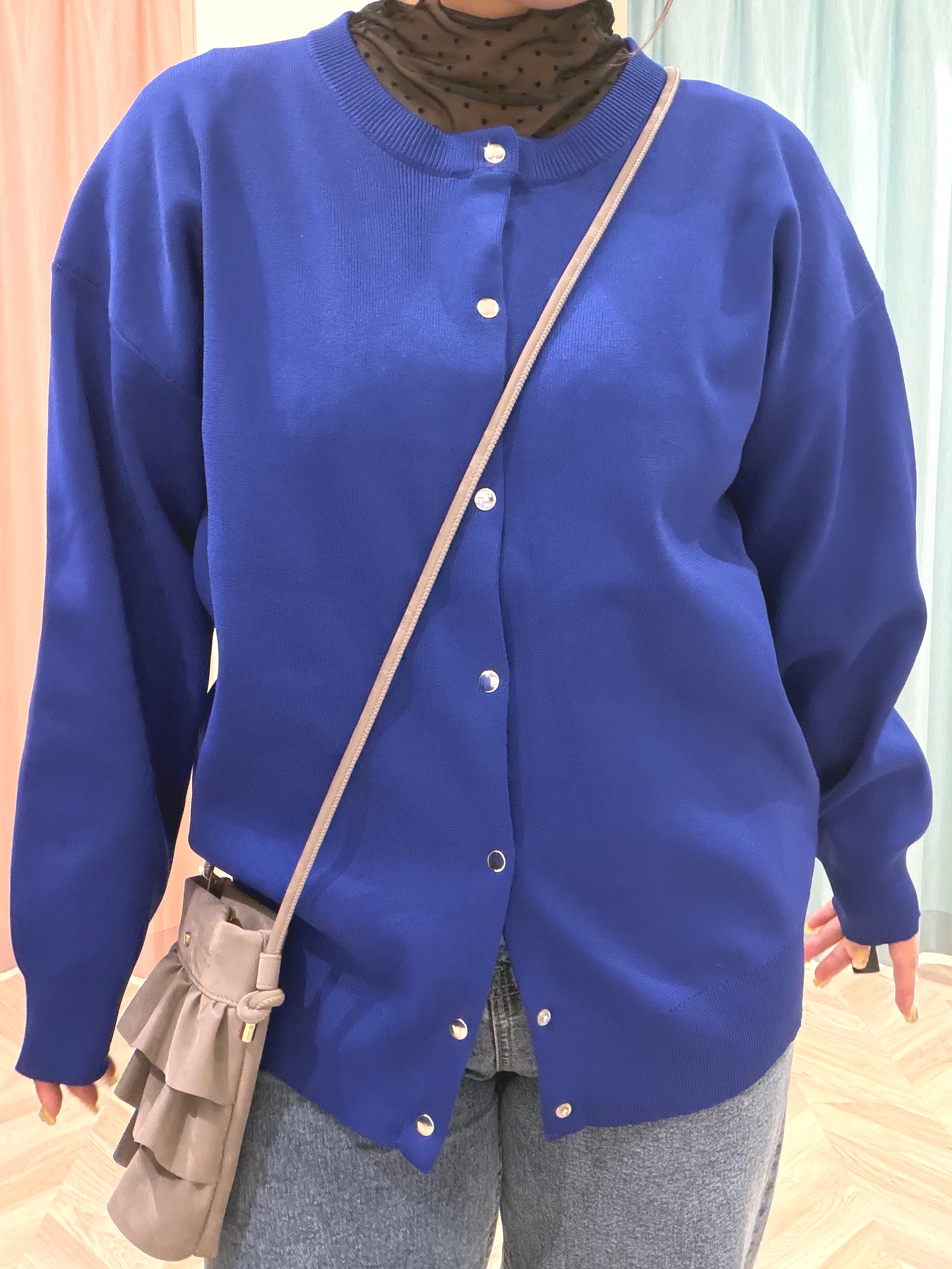 まちゃんなちゃんさんの「SHOO･LA･RUE｜【S-LL/洗濯機可】コーデにプラスするだけで垢抜ける 柄アソートシアーチュールトップス」を使ったコーディネート