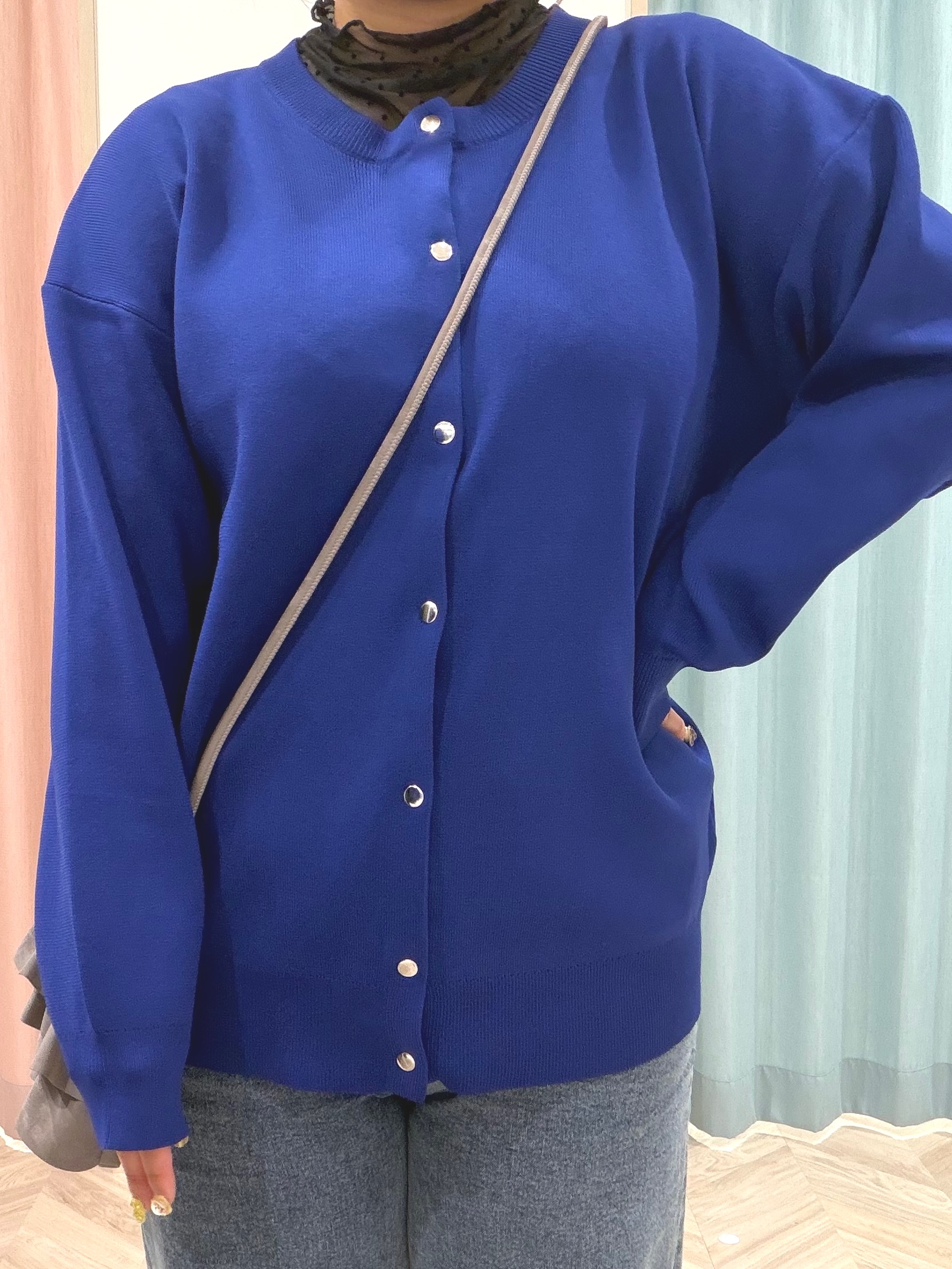 まちゃんなちゃんさんの「SHOO･LA･RUE｜【S-LL/洗濯機可】コーデにプラスするだけで垢抜ける 柄アソートシアーチュールトップス」を使ったコーディネート