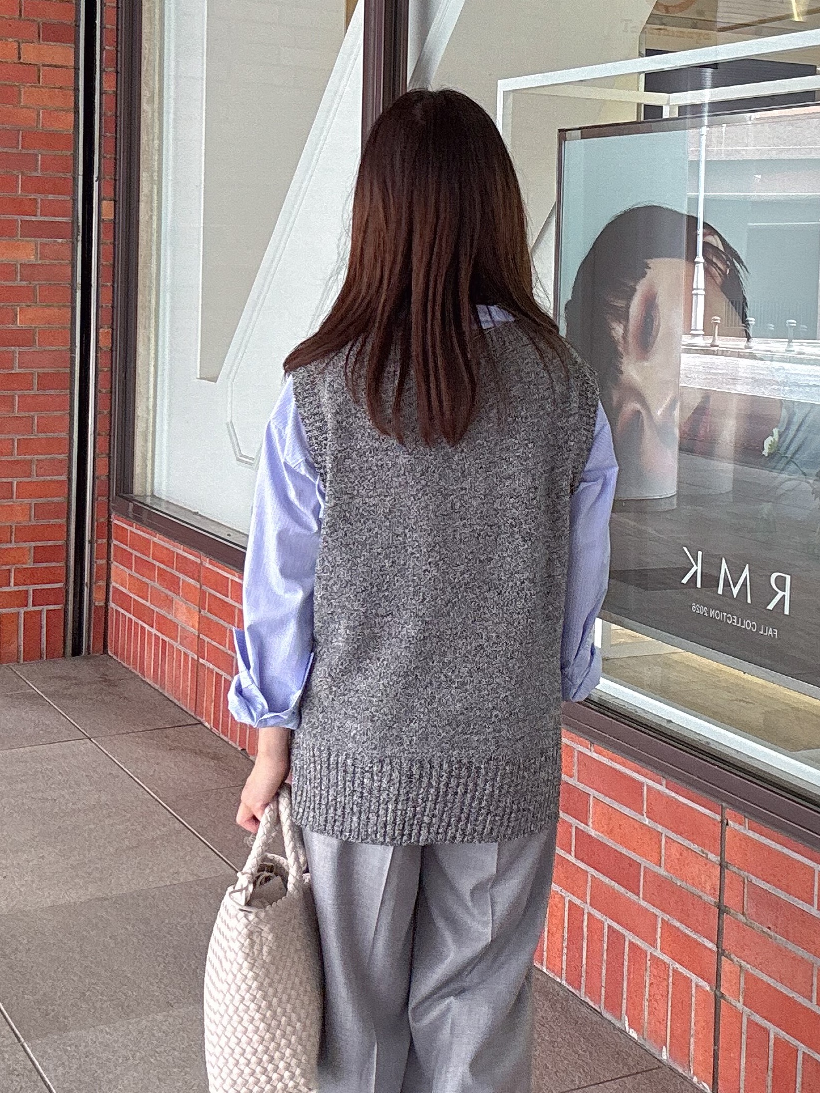 makiさんの「UNTITLED｜【6色展開/コットン100】カラーベーシックシャツ」を使ったコーディネート