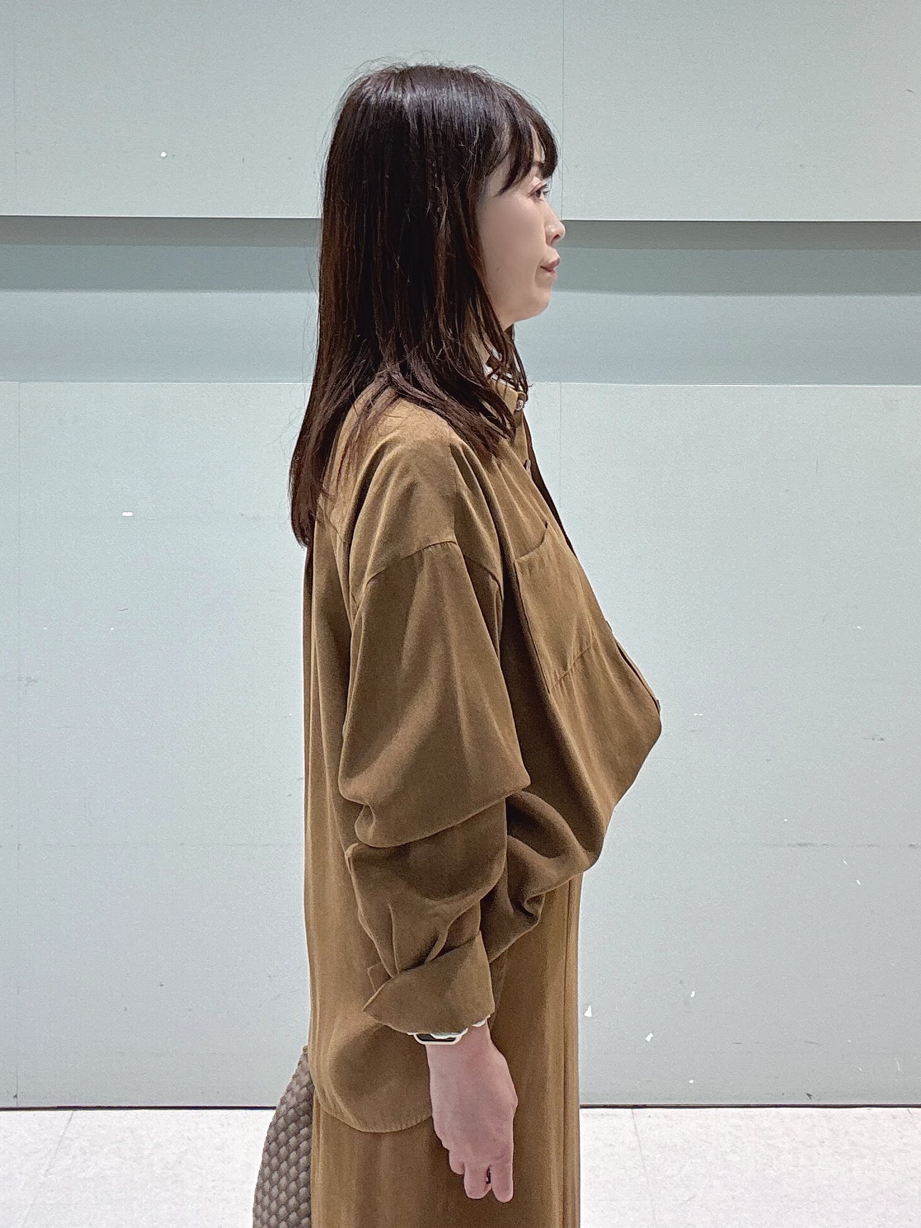 makiさんの「UNTITLED｜【セットアップ可/秋羽織り】スエードライクシャツ」を使ったコーディネート