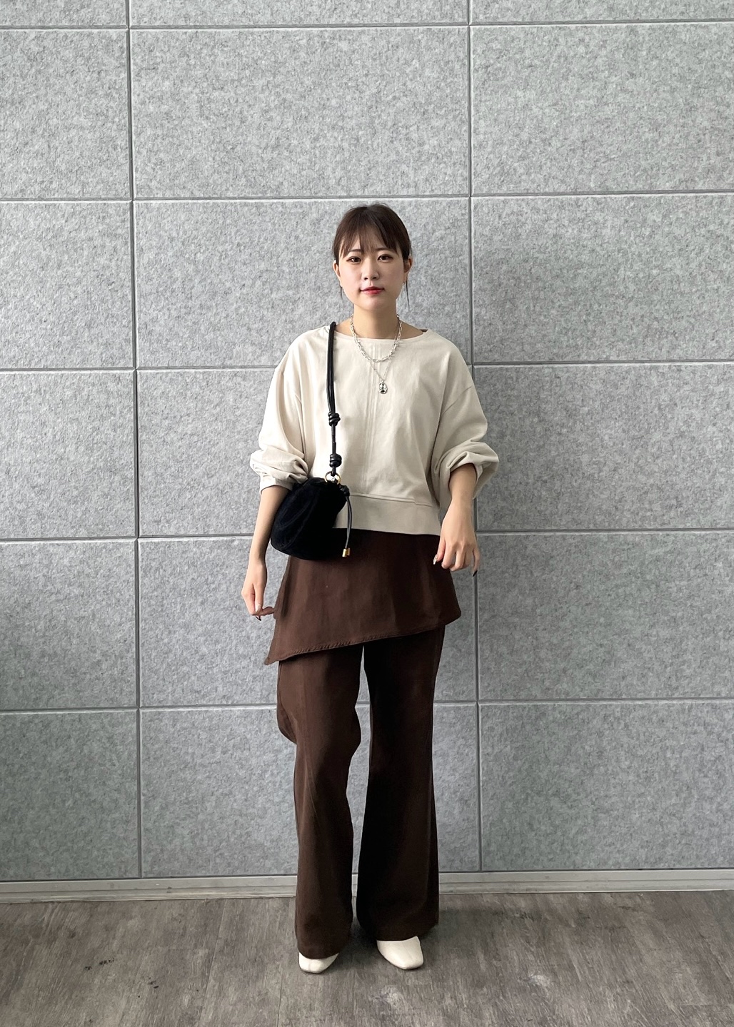 Renoさんの「INDIVI｜ロングスリーブフォルムカットソー【洗える】」を使ったコーディネート