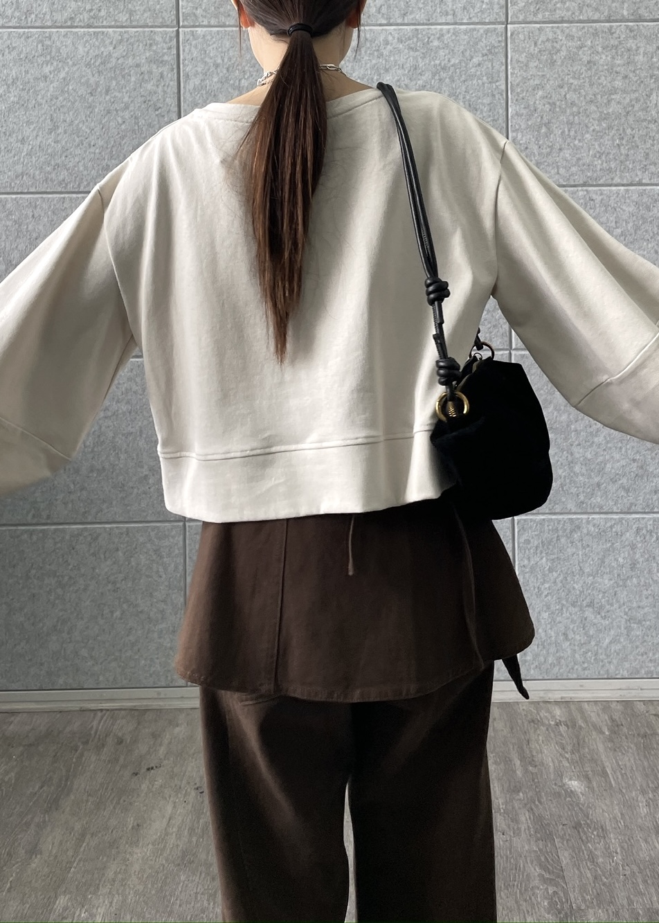 Renoさんの「INDIVI｜ロングスリーブフォルムカットソー【洗える】」を使ったコーディネート