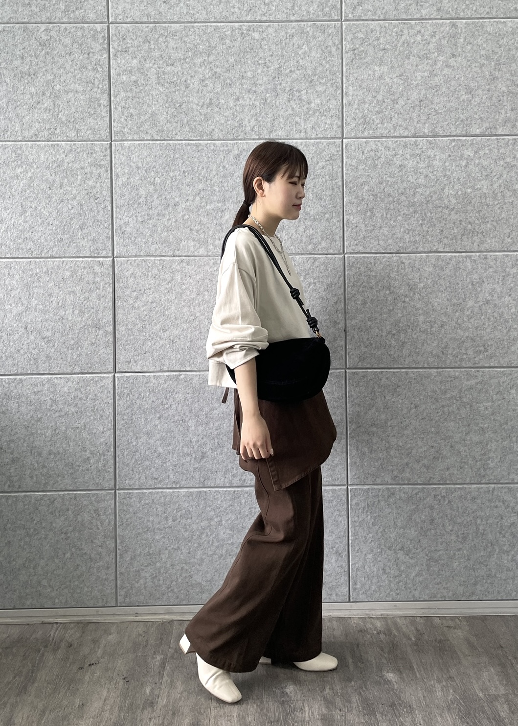 Renoさんの「INDIVI｜ロングスリーブフォルムカットソー【洗える】」を使ったコーディネート