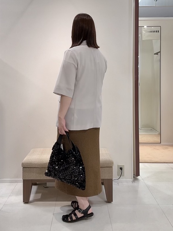YUIさんの「UNTITLED｜【秋の通勤羽織/セットアップ可/UVカット】エアリークール半袖ジャケット」を使ったコーディネート