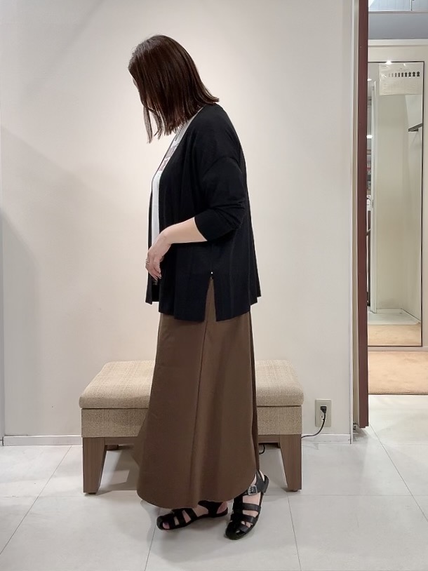 YUIさんの「UNTITLED｜コットンリネンカーディガン」を使ったコーディネート