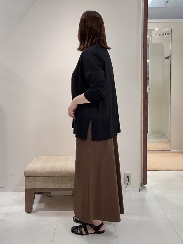YUIさんの「UNTITLED｜コットンリネンカーディガン」を使ったコーディネート