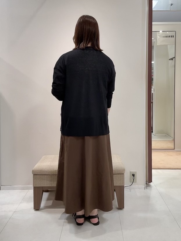 YUIさんの「UNTITLED｜コットンリネンカーディガン」を使ったコーディネート
