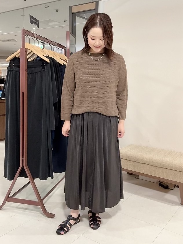 YUIさんの「UNTITLED｜◆メッシュ柄ボーダーニット」を使ったコーディネート