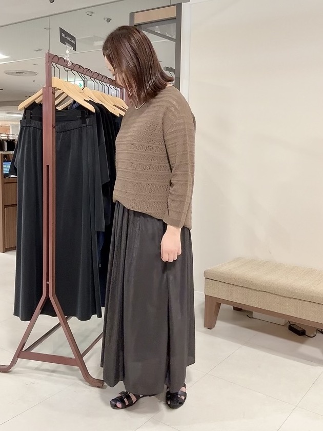 YUIさんの「UNTITLED｜◆メッシュ柄ボーダーニット」を使ったコーディネート