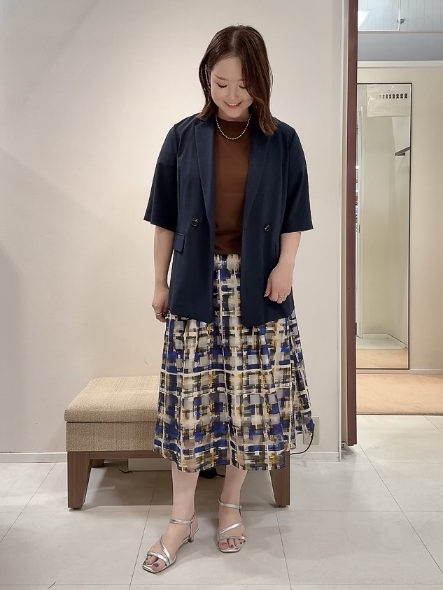 YUIさんの「UNTITLED｜【秋の通勤羽織/セットアップ可/UVカット】エアリークール半袖ジャケット」を使ったコーディネート