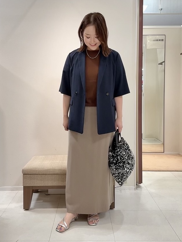 YUIさんの「UNTITLED｜【秋の通勤羽織/セットアップ可/UVカット】エアリークール半袖ジャケット」を使ったコーディネート