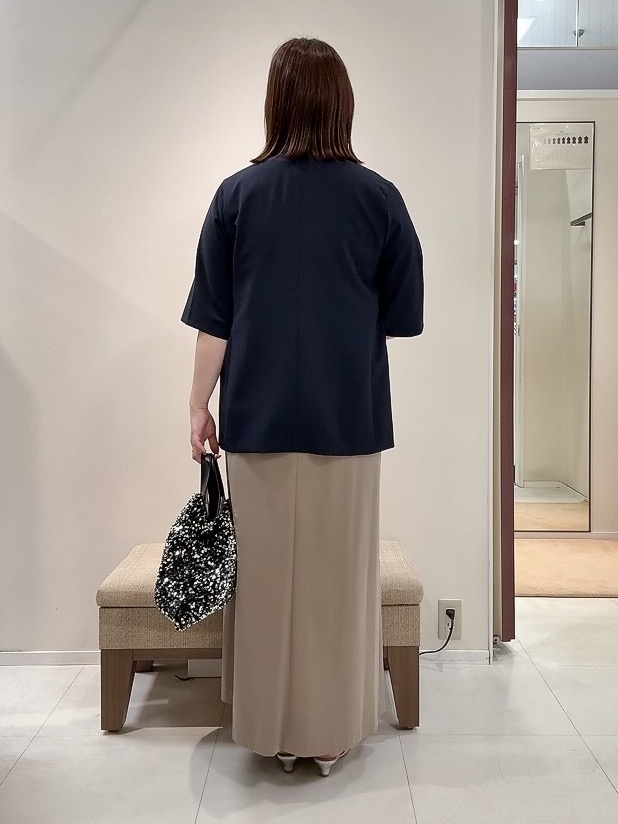 YUIさんの「UNTITLED｜【秋の通勤羽織/セットアップ可/UVカット】エアリークール半袖ジャケット」を使ったコーディネート
