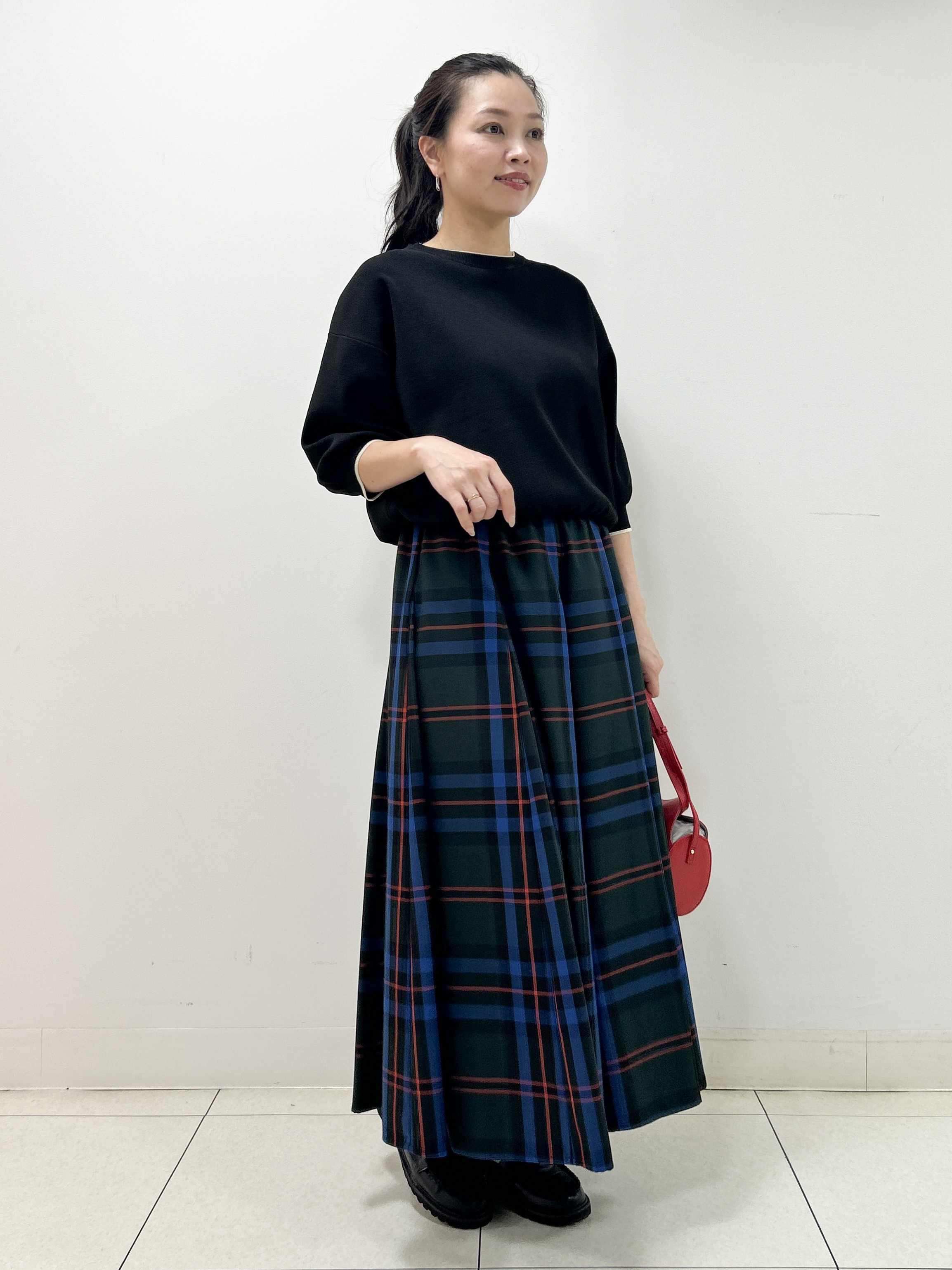 Kaiさんの「Dessin｜【UVカット/洗濯機OK】6分袖配色ニット」を使ったコーディネート