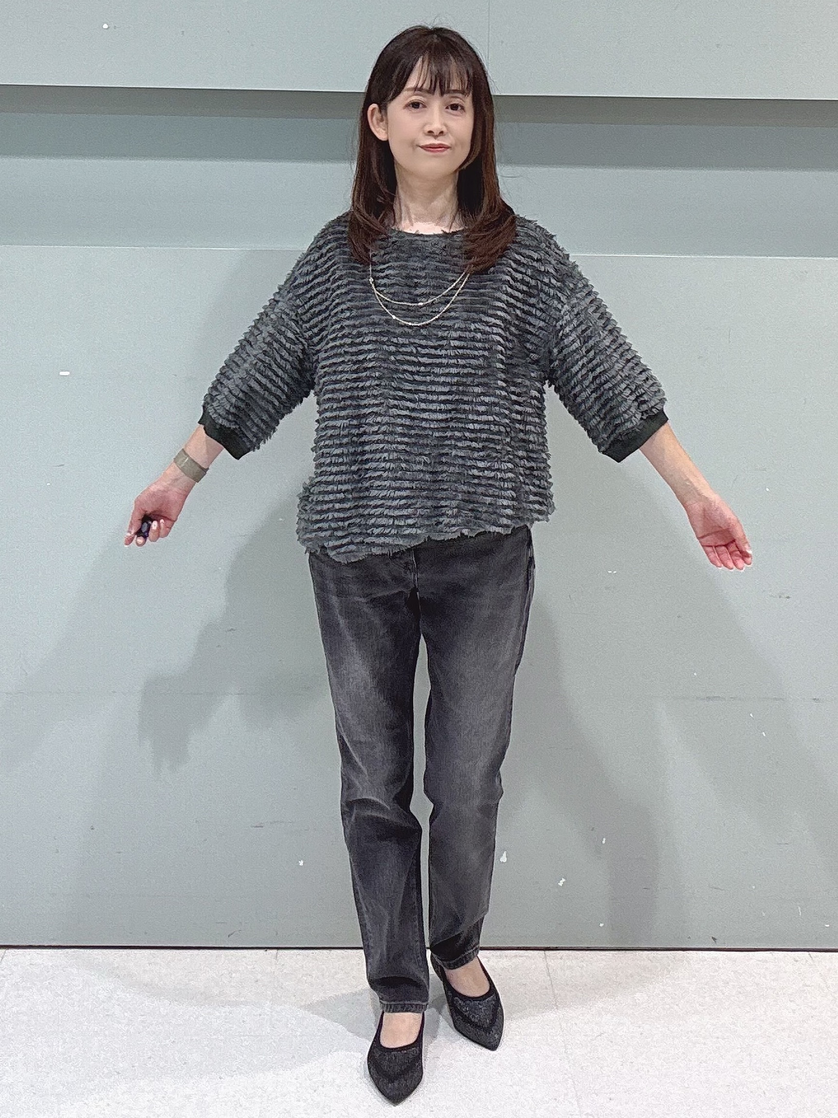 makiさんの「UNTITLED｜【秋映え/体型カバー】フェザージャガードプルオーバー」を使ったコーディネート