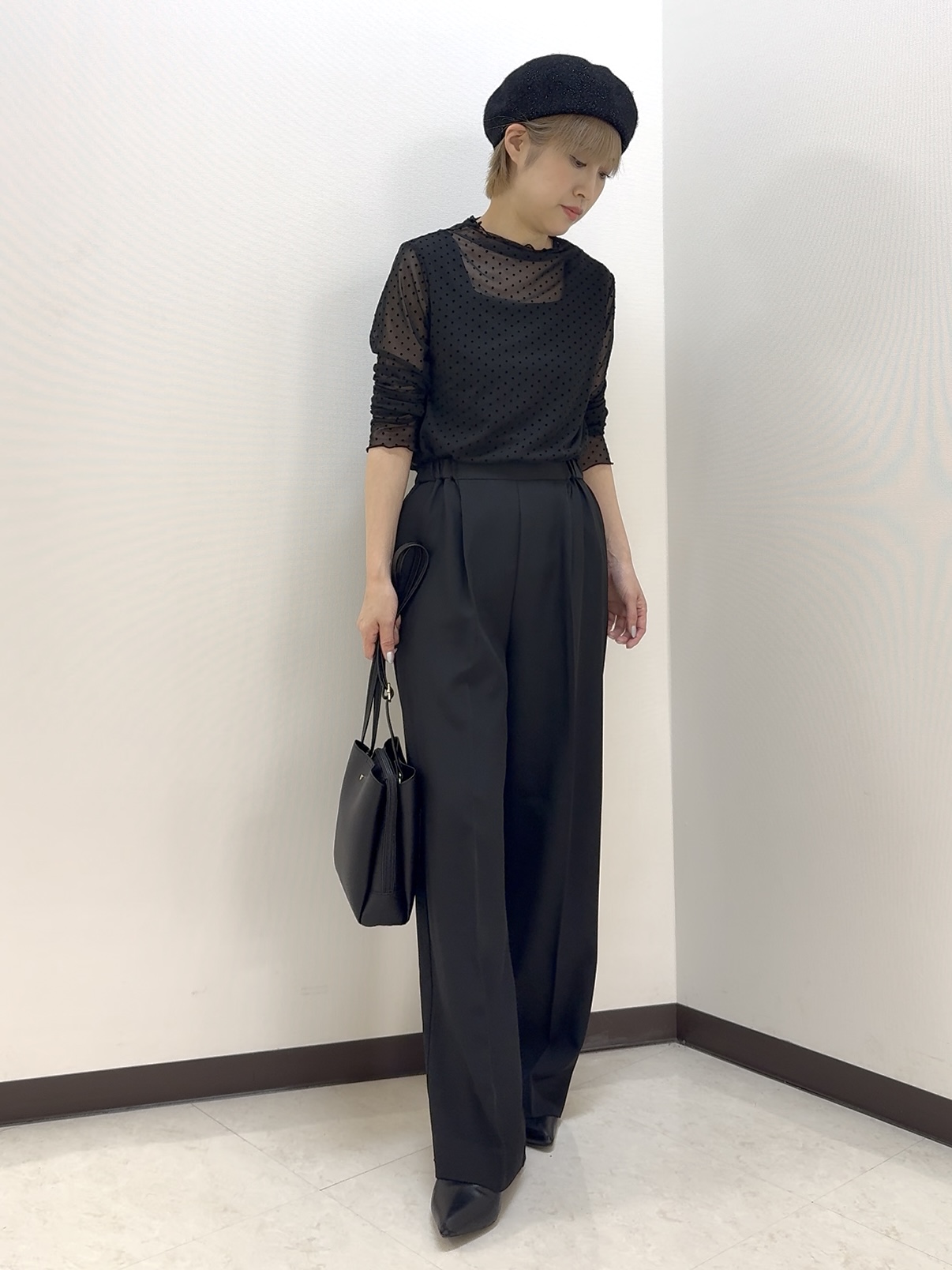 ちばみさんの「SHOO･LA･RUE｜【S-LL/洗濯機可】コーデにプラスするだけで垢抜ける 柄アソートシアーチュールトップス」を使ったコーディネート