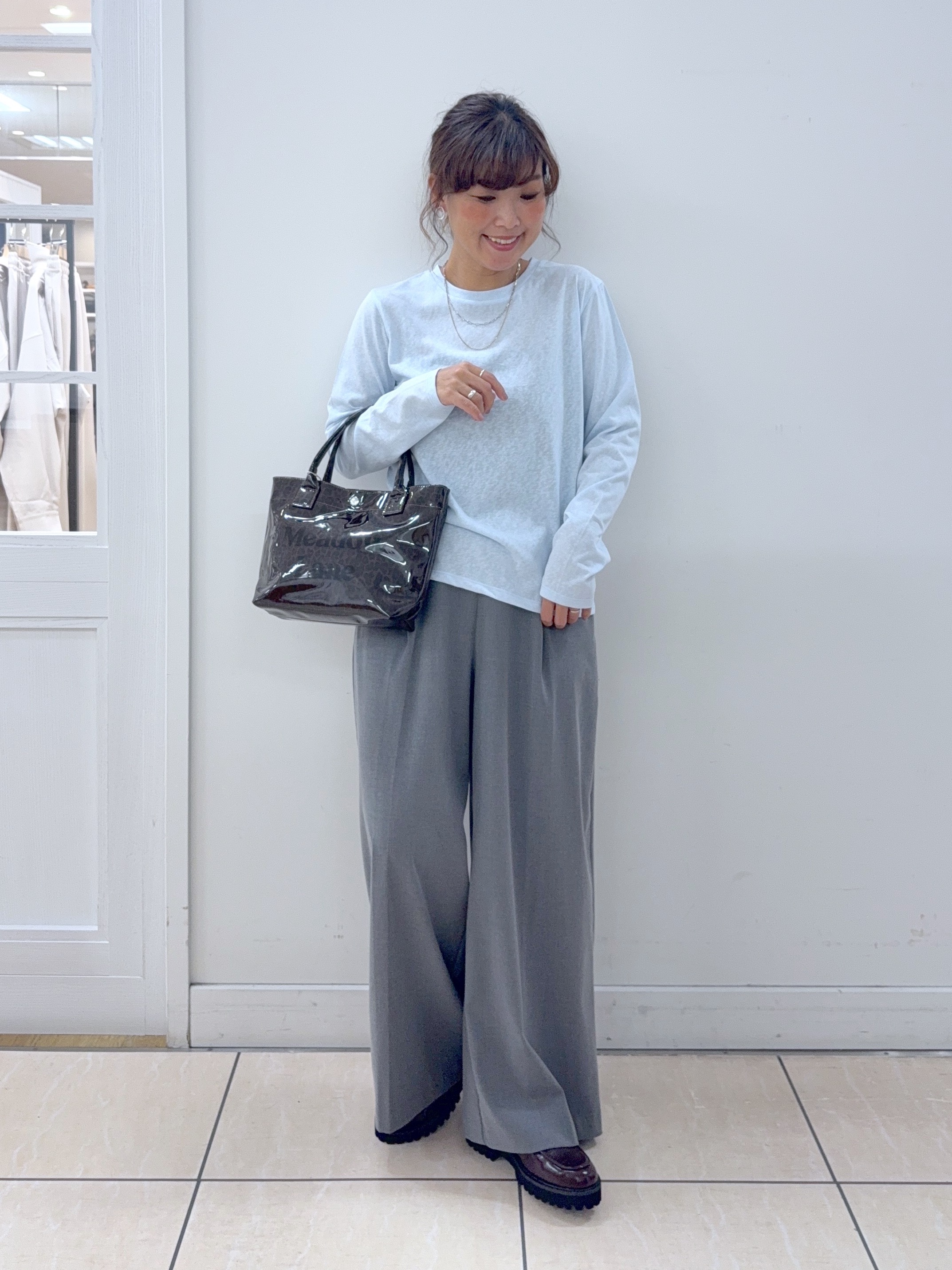 Osawaさんの「Dessin｜【セットアイテム/1枚で決まる】配色シアーロンT＆クルーネックカーディガン」を使ったコーディネート