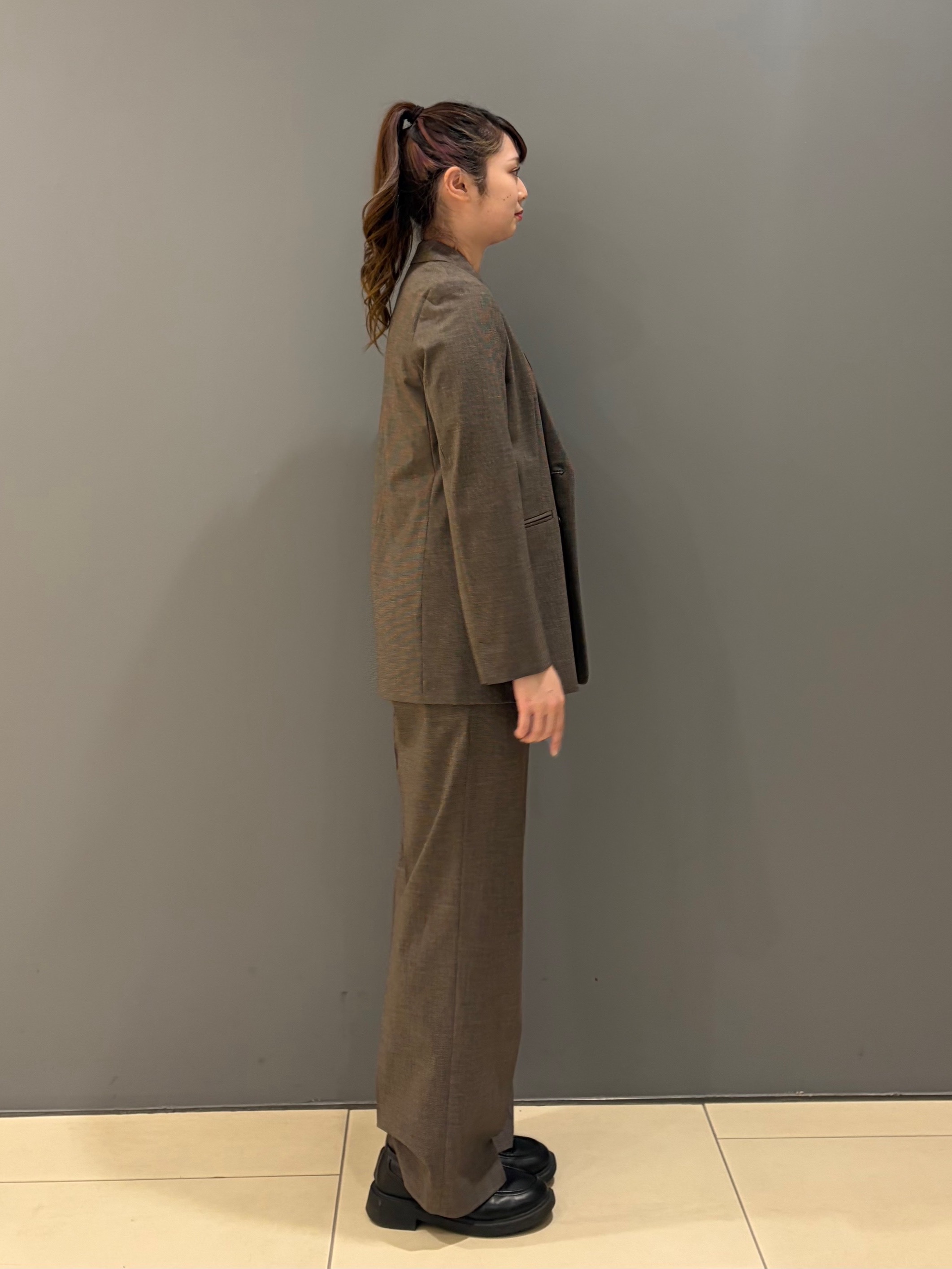 miさんの「UNTITLED｜【セットアップ可/秋羽織り/お仕事スーツ】ウールブレンドダブルジャケット」を使ったコーディネート