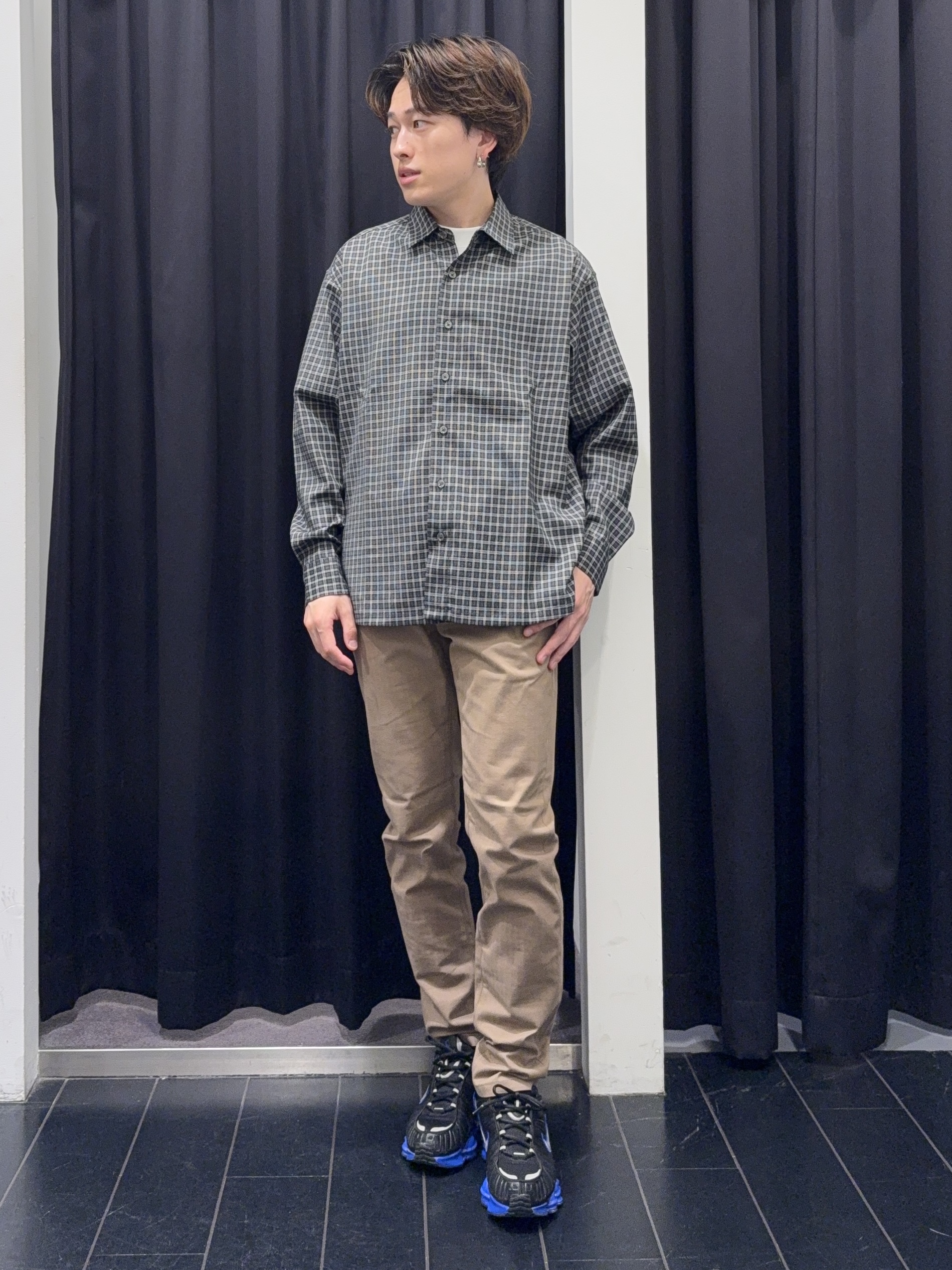 カシマさんの「THE SHOP TK｜【洗濯機OK】ウールライク 長袖シャツ」を使ったコーディネート
