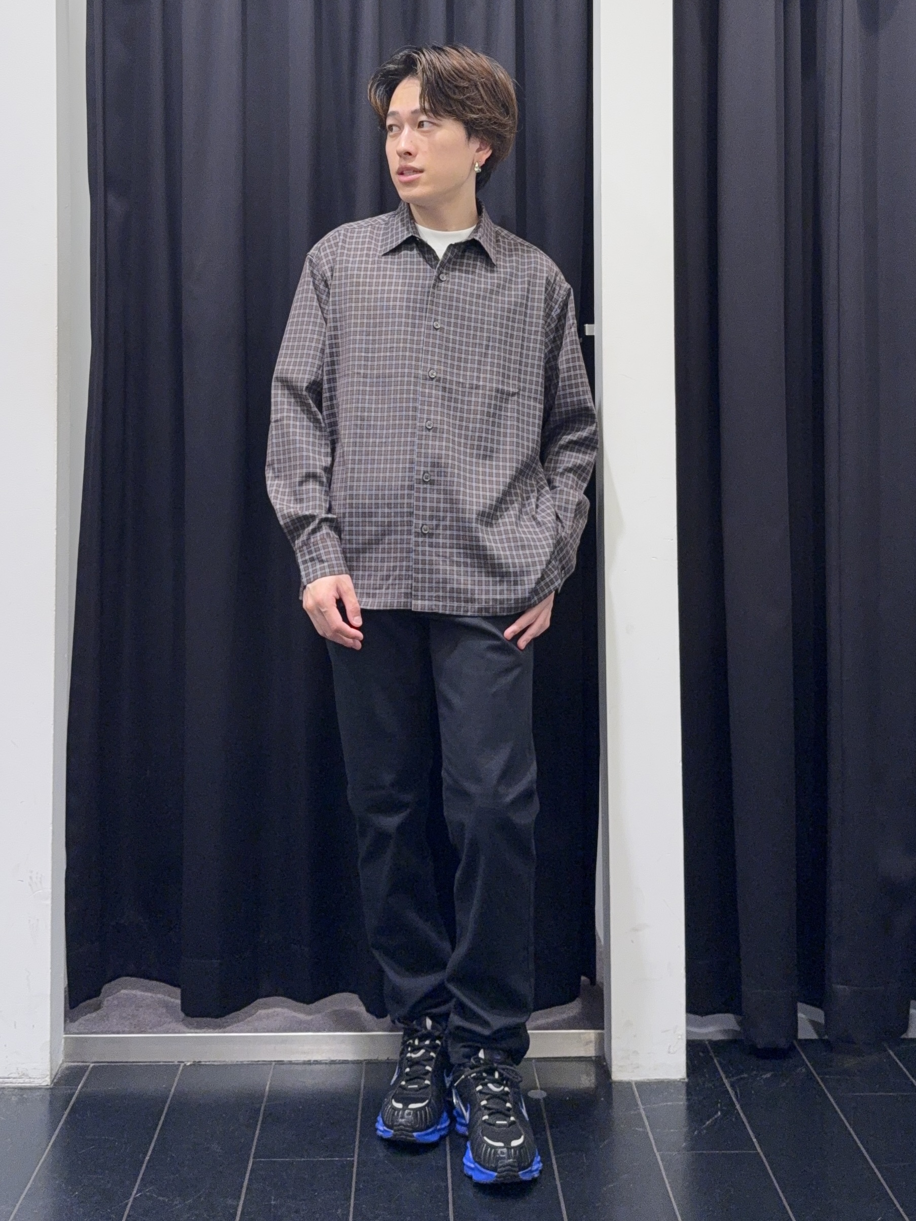 カシマさんの「THE SHOP TK｜【洗濯機OK】ウールライク 長袖シャツ」を使ったコーディネート
