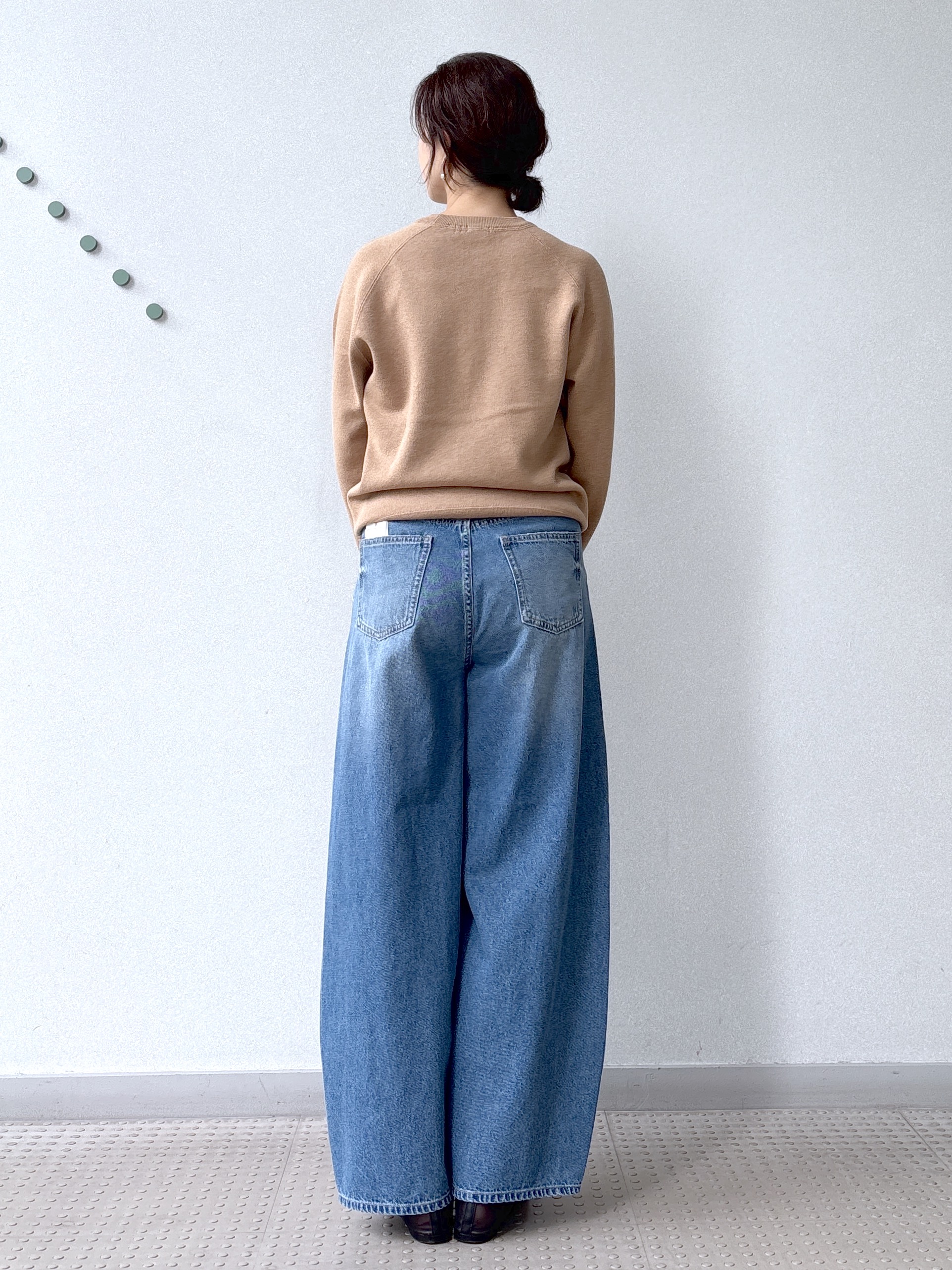 saitoさんの「DRESSTERIOR｜【6色展開/マシンウォッシャブル】コットンカシミヤニット」を使ったコーディネート