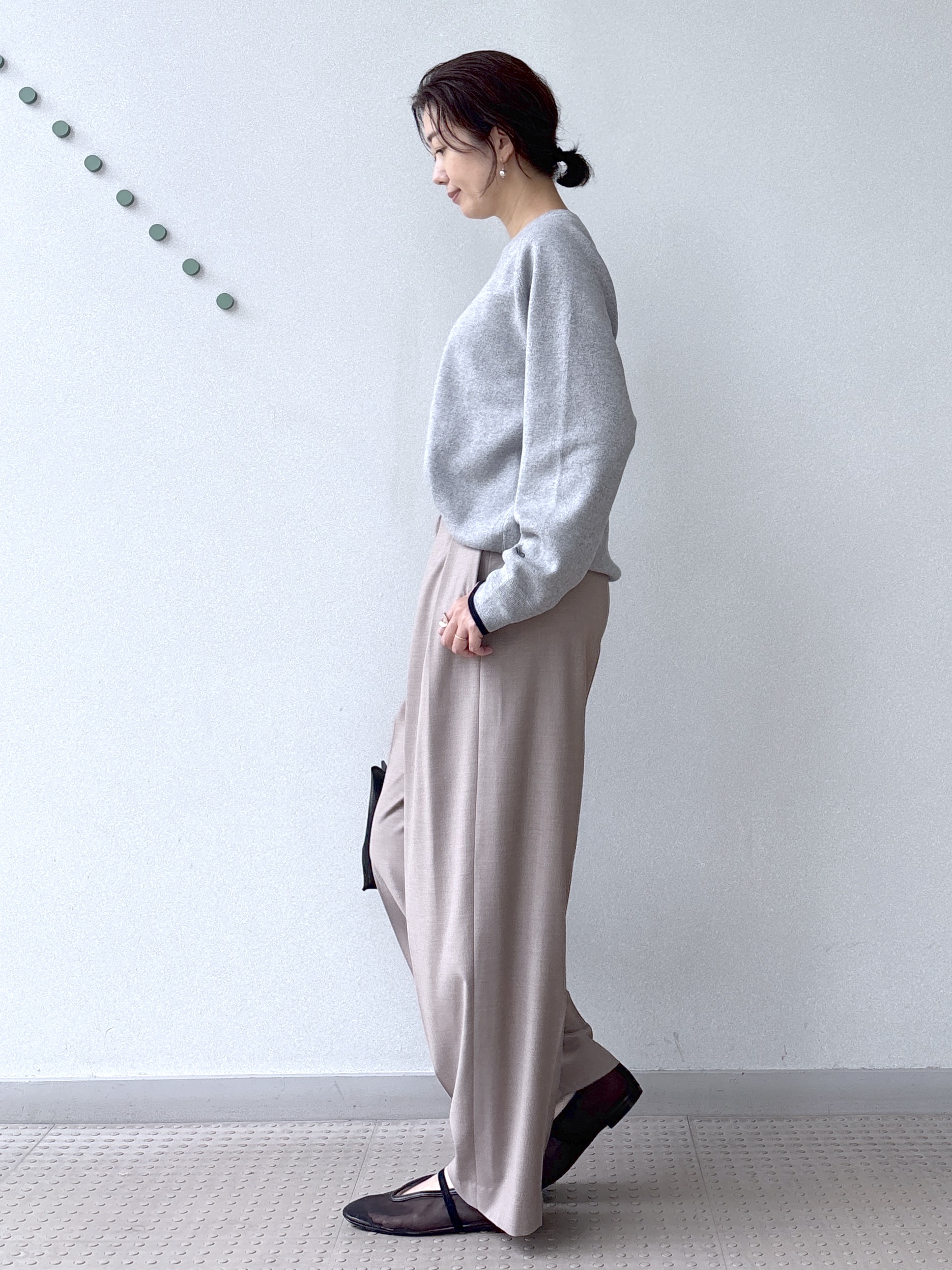 saitoさんの「DRESSTERIOR｜【6色展開/マシンウォッシャブル】コットンカシミヤニット」を使ったコーディネート