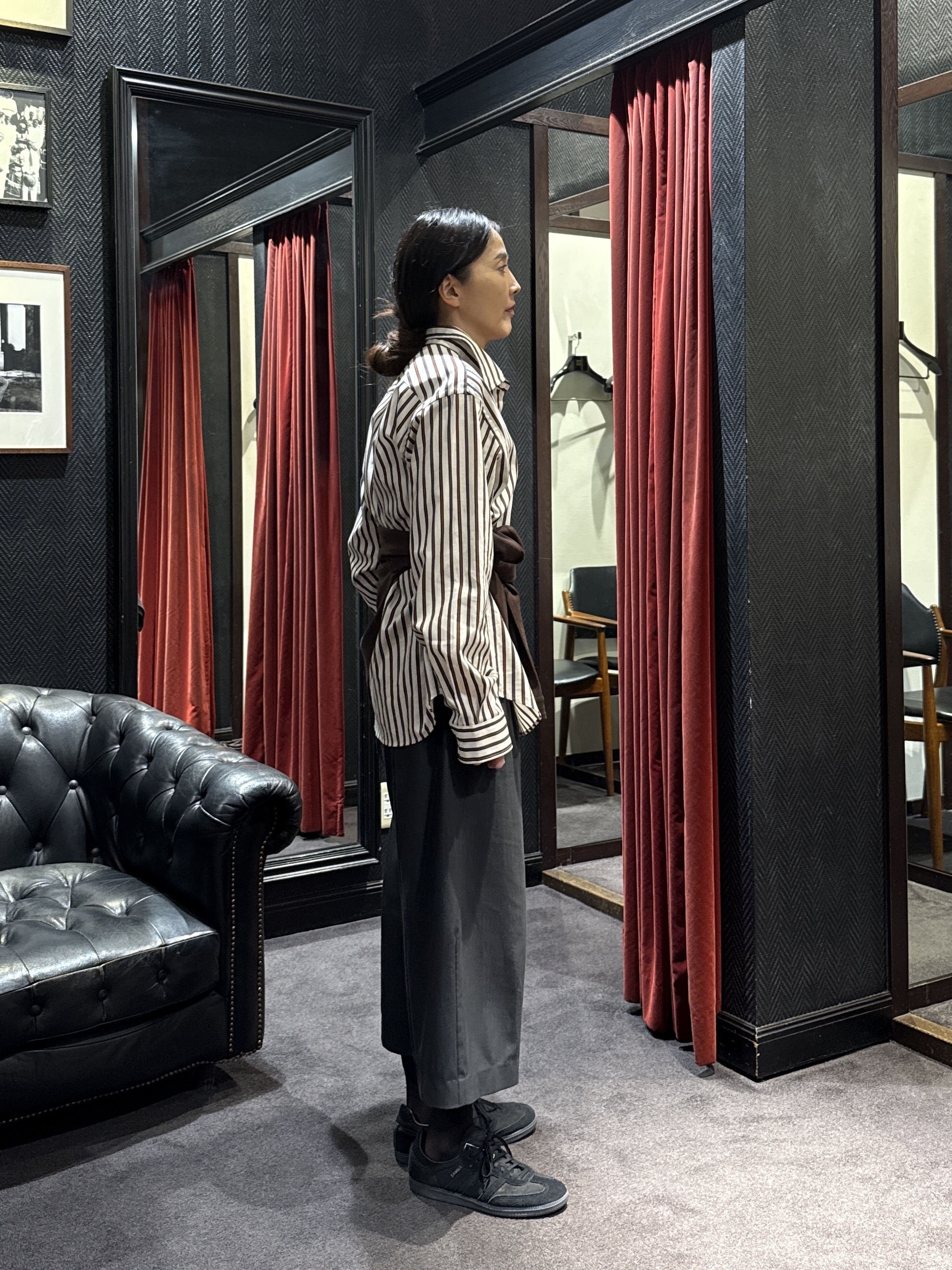 神野（jinno）さんの「TAKEO KIKUCHI｜【BOWLER HAT LABEL】日本製オルタネートストライプシャツ」を使ったコーディネート
