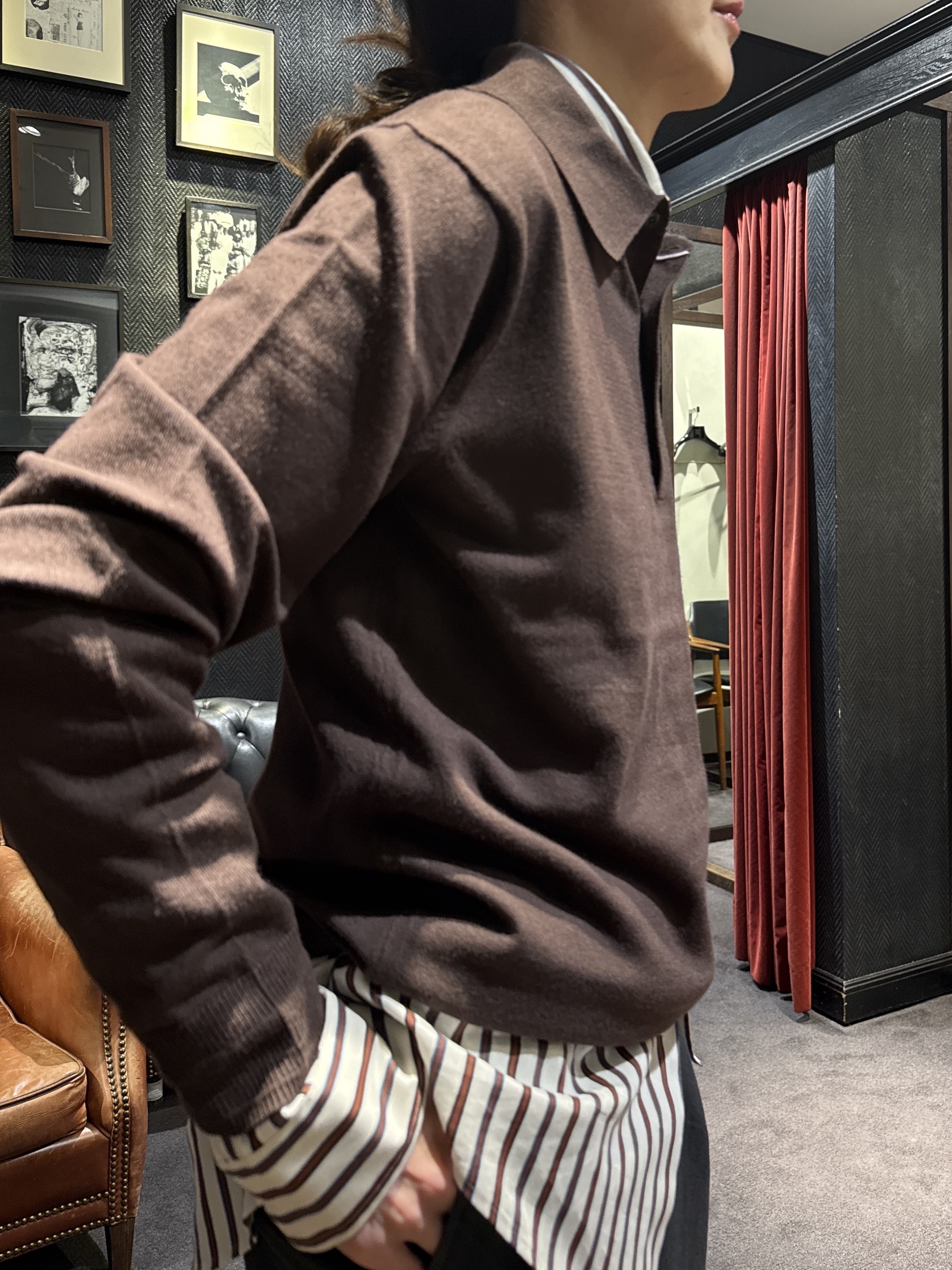 神野（jinno）さんの「TAKEO KIKUCHI｜【BOWLER HAT LABEL】日本製オルタネートストライプシャツ」を使ったコーディネート