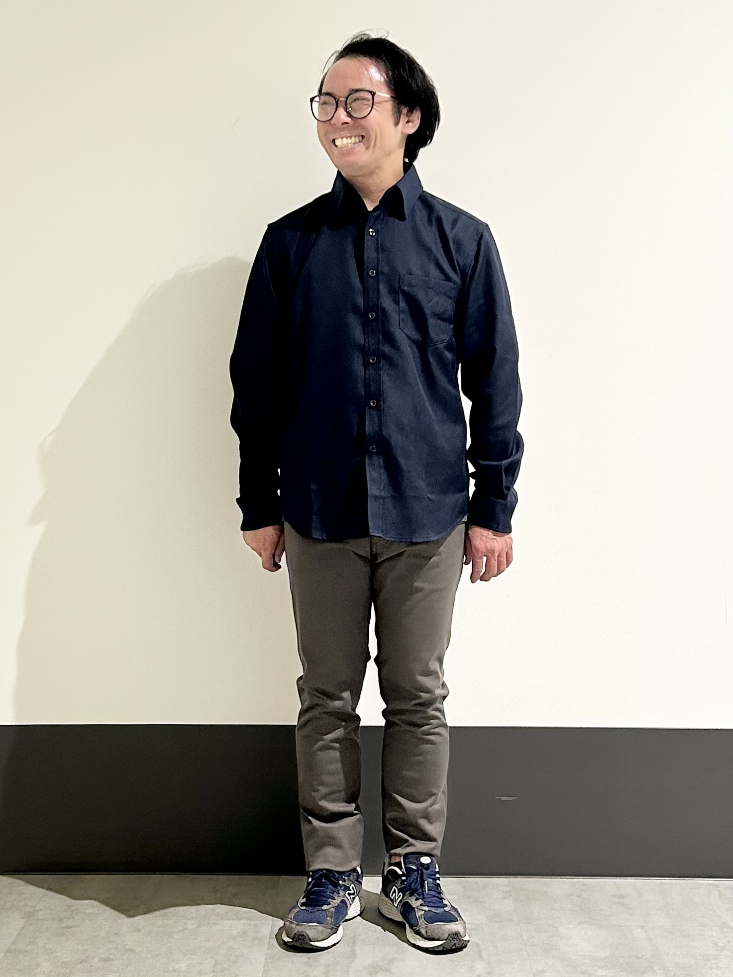 KENJI Iさんの「THE SHOP TK｜【防シワ／洗濯機OK】アソート 長袖ネルシャツ」を使ったコーディネート