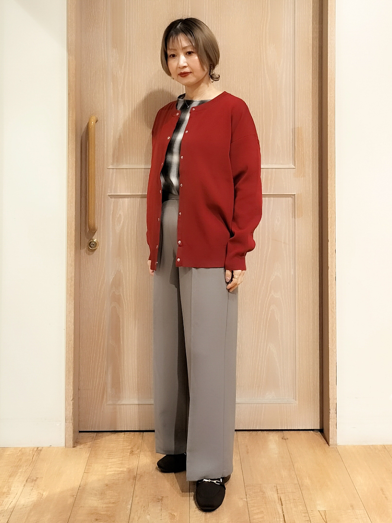 YUKIさんの「SHOO･LA･RUE｜【セットアップ可/洗濯機可】軽やかに羽織れる スポンディッシュ ニットカーディガン」を使ったコーディネート