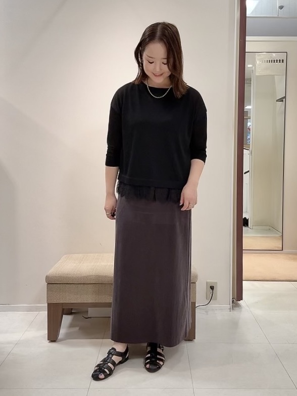 YUIさんの「UNTITLED｜【一枚で着映え】レースドッキングニットプルオーバー」を使ったコーディネート