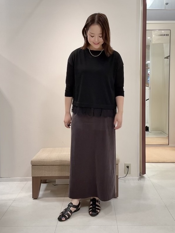 YUIさんの「UNTITLED｜【一枚で着映え】レースドッキングニットプルオーバー」を使ったコーディネート