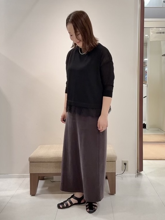 YUIさんの「UNTITLED｜【一枚で着映え】レースドッキングニットプルオーバー」を使ったコーディネート