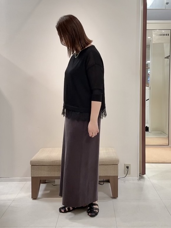 YUIさんの「UNTITLED｜【一枚で着映え】レースドッキングニットプルオーバー」を使ったコーディネート