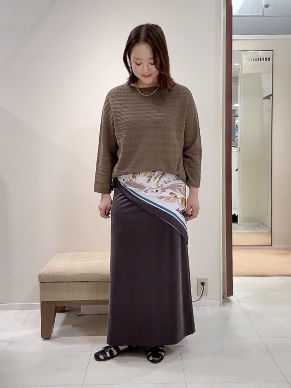 YUIさんの「UNTITLED｜◆メッシュ柄ボーダーニット」を使ったコーディネート