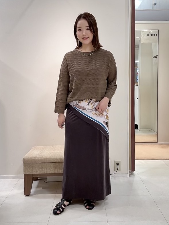 YUIさんの「UNTITLED｜◆メッシュ柄ボーダーニット」を使ったコーディネート