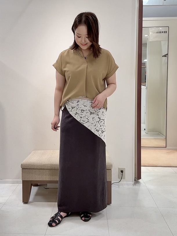 YUIさんの「UNTITLED｜【セットアップ可/UVカット】エアリークールブラウス」を使ったコーディネート