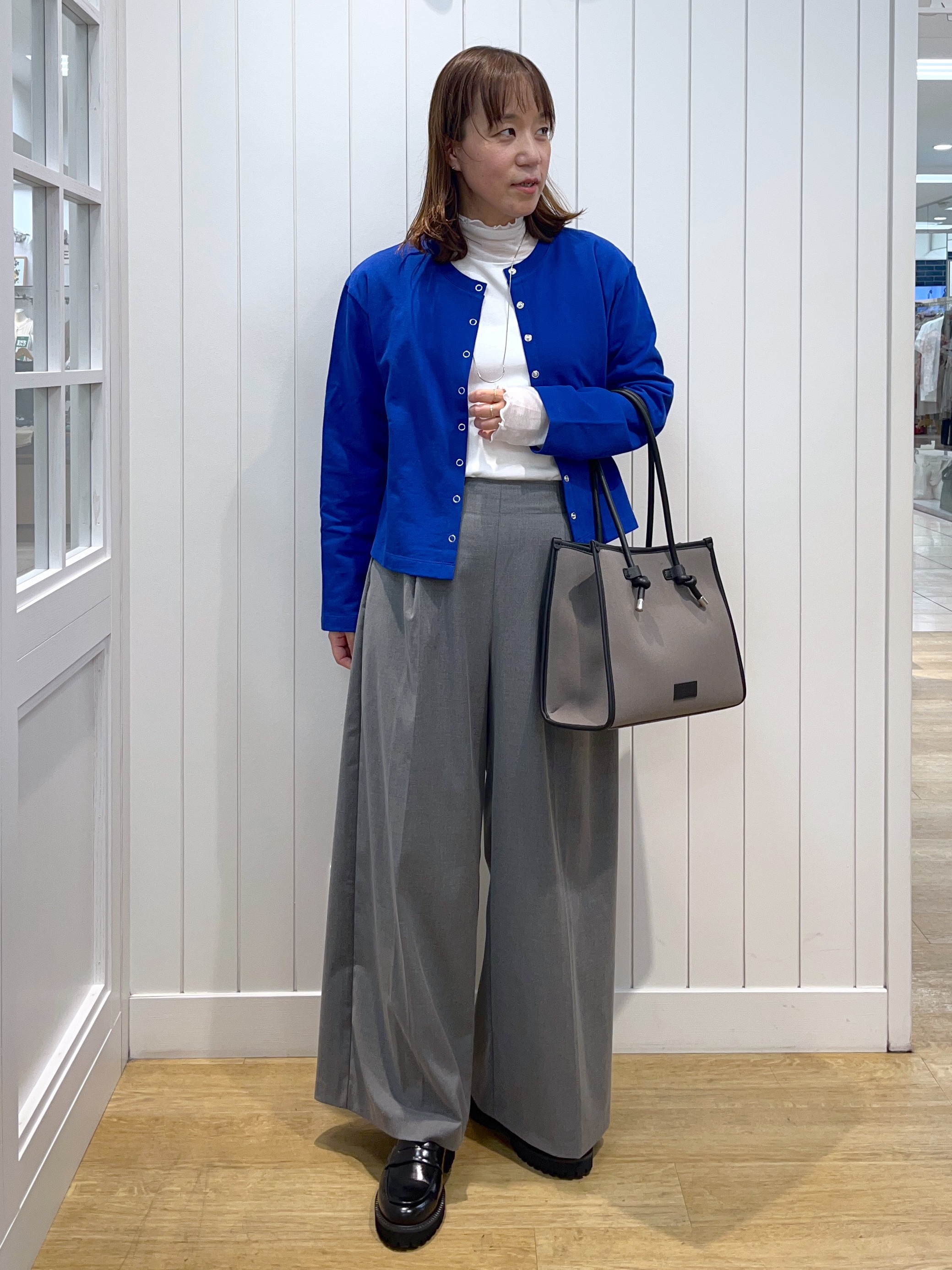 takayamaさんの「Dessin｜【洗える/6色展開】リングスナップミニ裏毛カーディガン」を使ったコーディネート