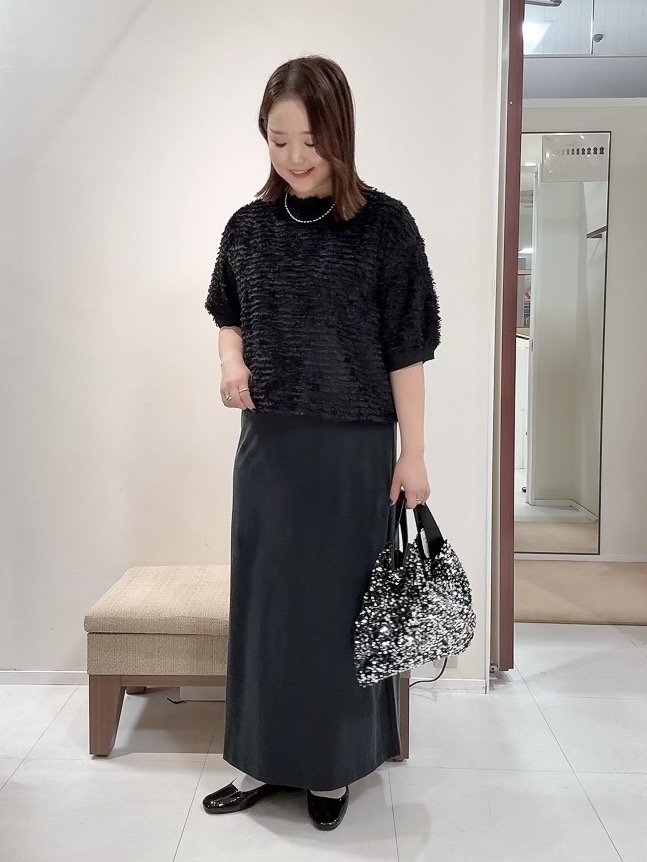 YUIさんの「UNTITLED｜【秋映え/体型カバー】フェザージャガードプルオーバー」を使ったコーディネート