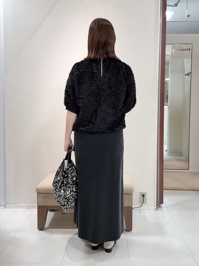 YUIさんの「UNTITLED｜【秋映え/体型カバー】フェザージャガードプルオーバー」を使ったコーディネート