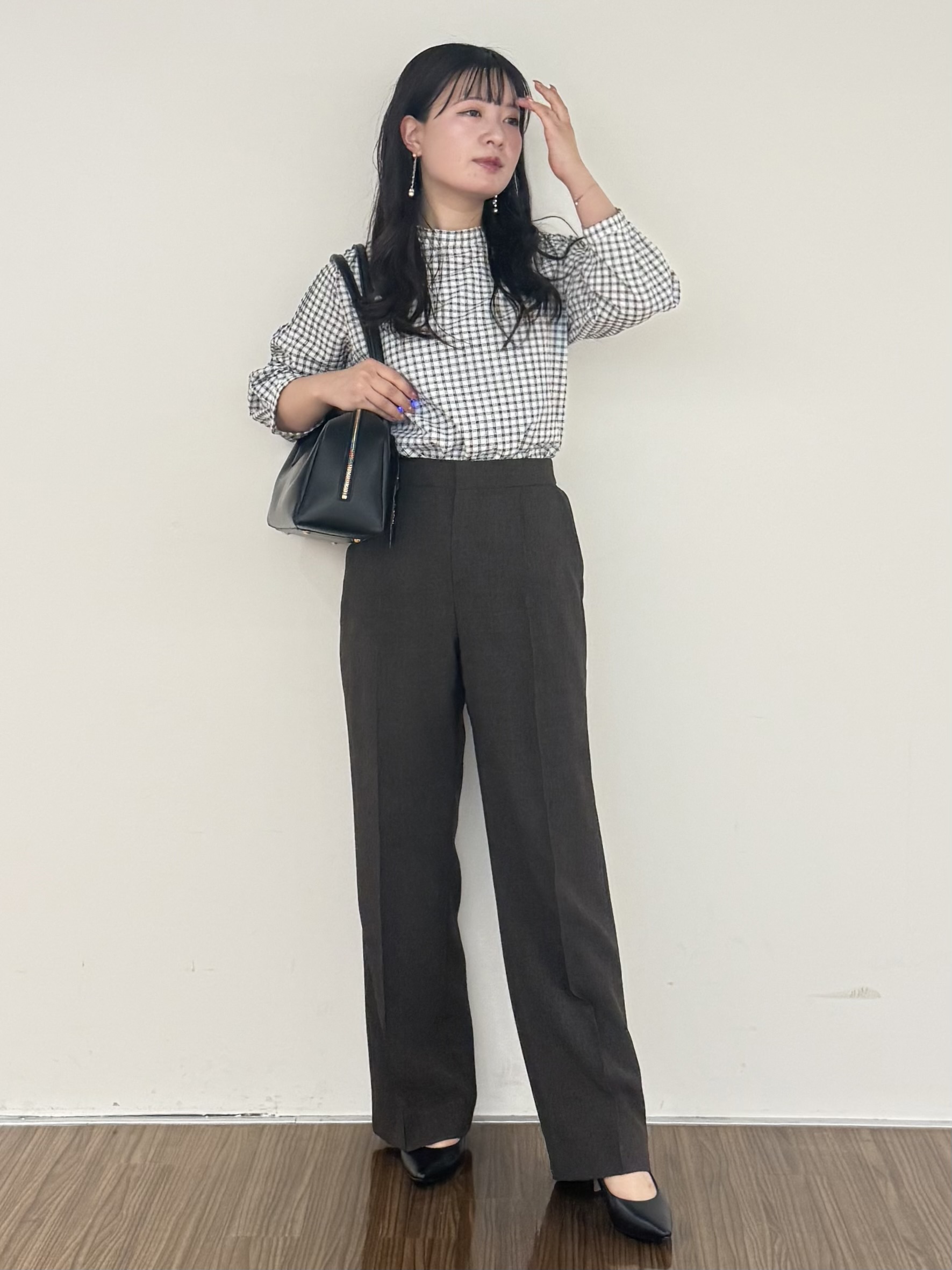 いくみさんの「INDIVI｜【初秋にピッタリ！／洗える】凹凸素材ミニスタンドトップス」を使ったコーディネート