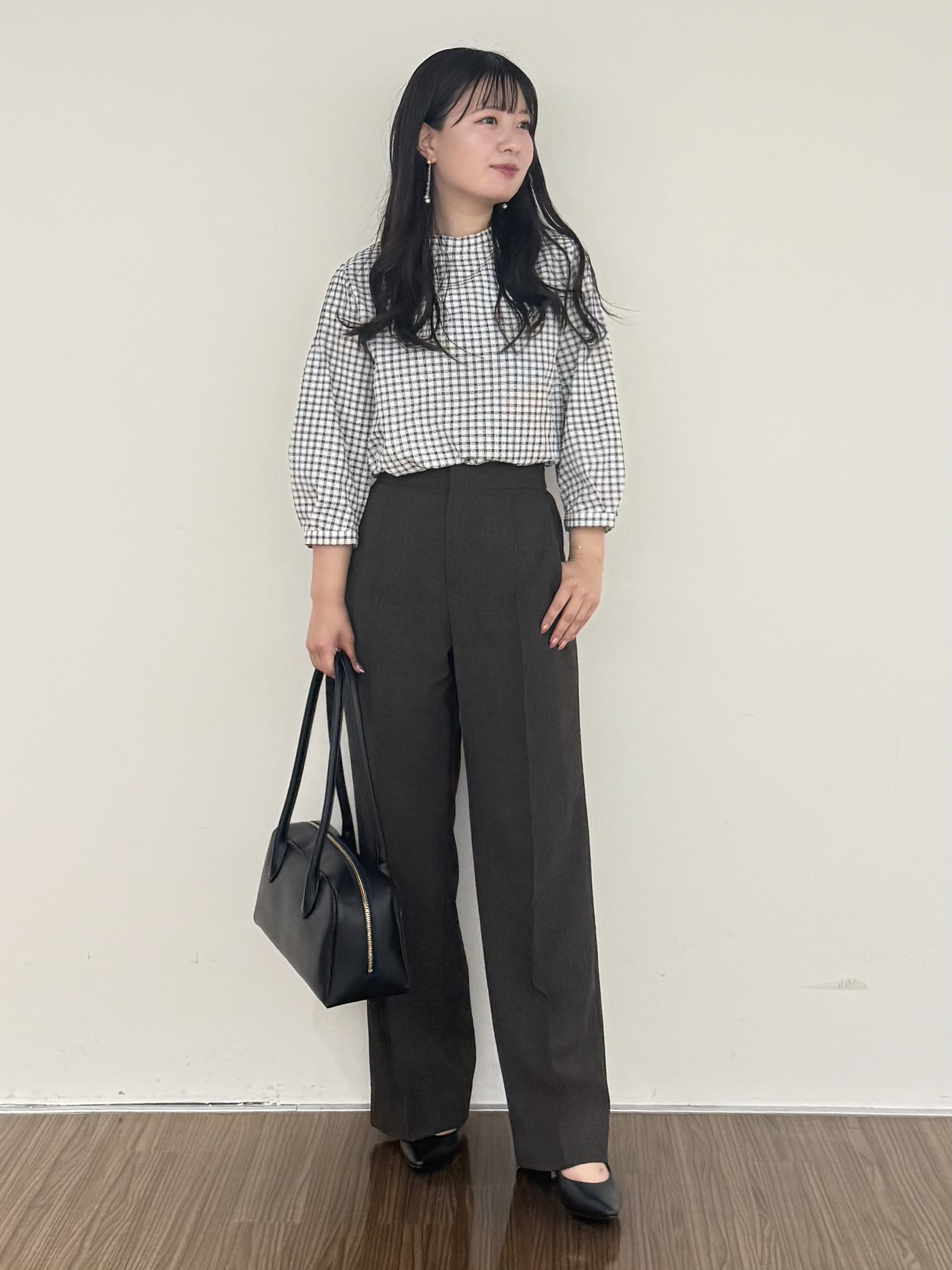 いくみさんの「INDIVI｜【初秋にピッタリ！／洗える】凹凸素材ミニスタンドトップス」を使ったコーディネート