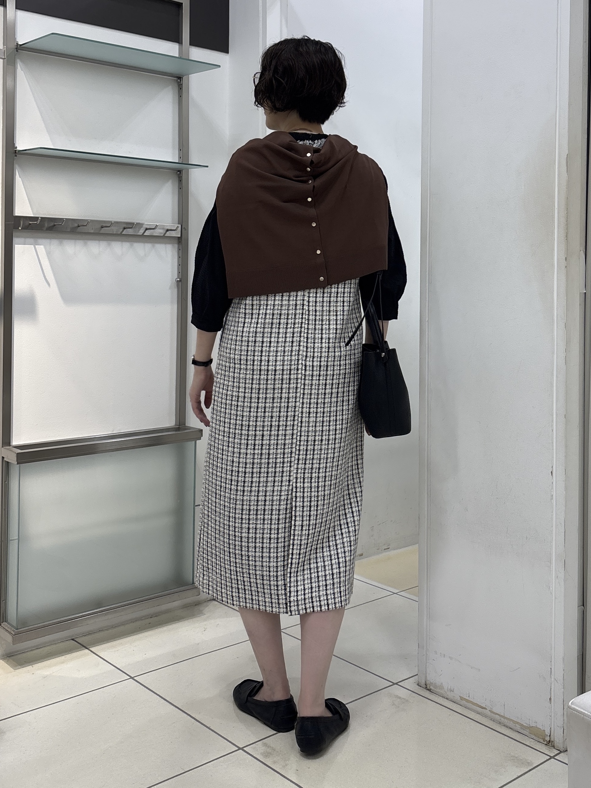 yuriさんの「INDIVI｜【華やか／スタイルUP】上品ツイードジャンパードレス」を使ったコーディネート